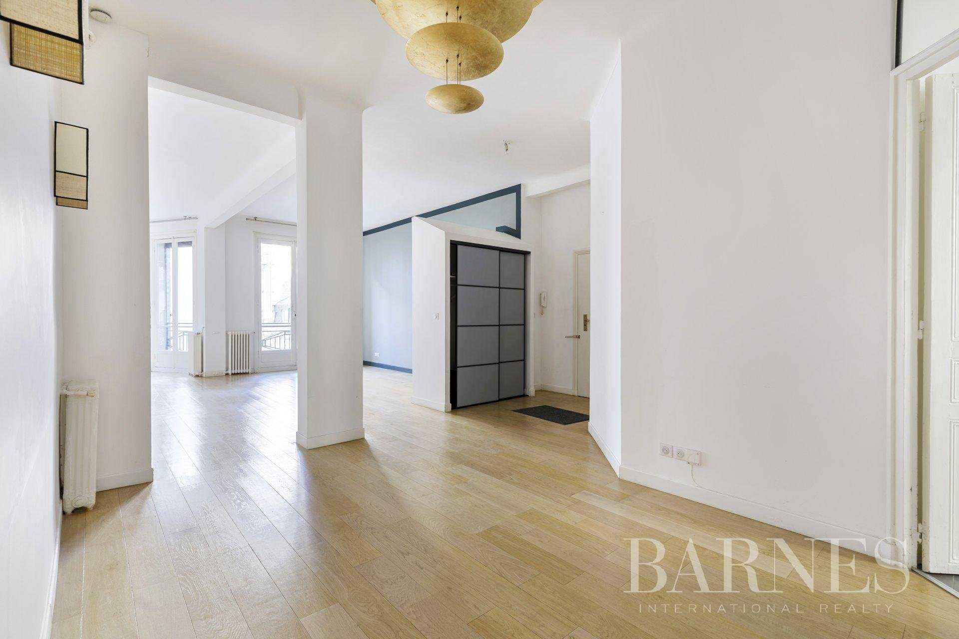 Appartement Paris 75016  -  ref 8164448 (picture 2)