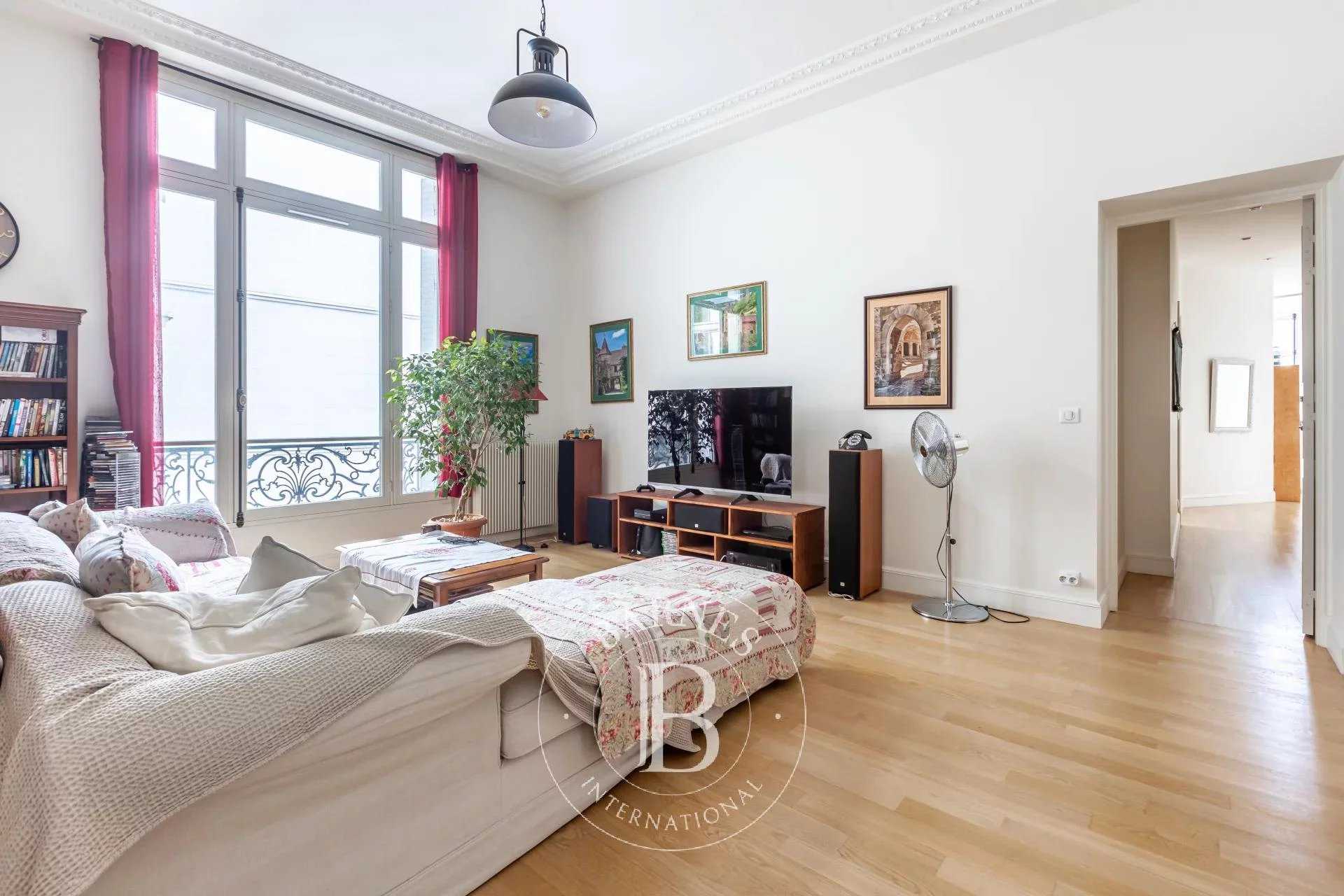 Appartement Paris 75016  -  ref 82393998 (picture 3)