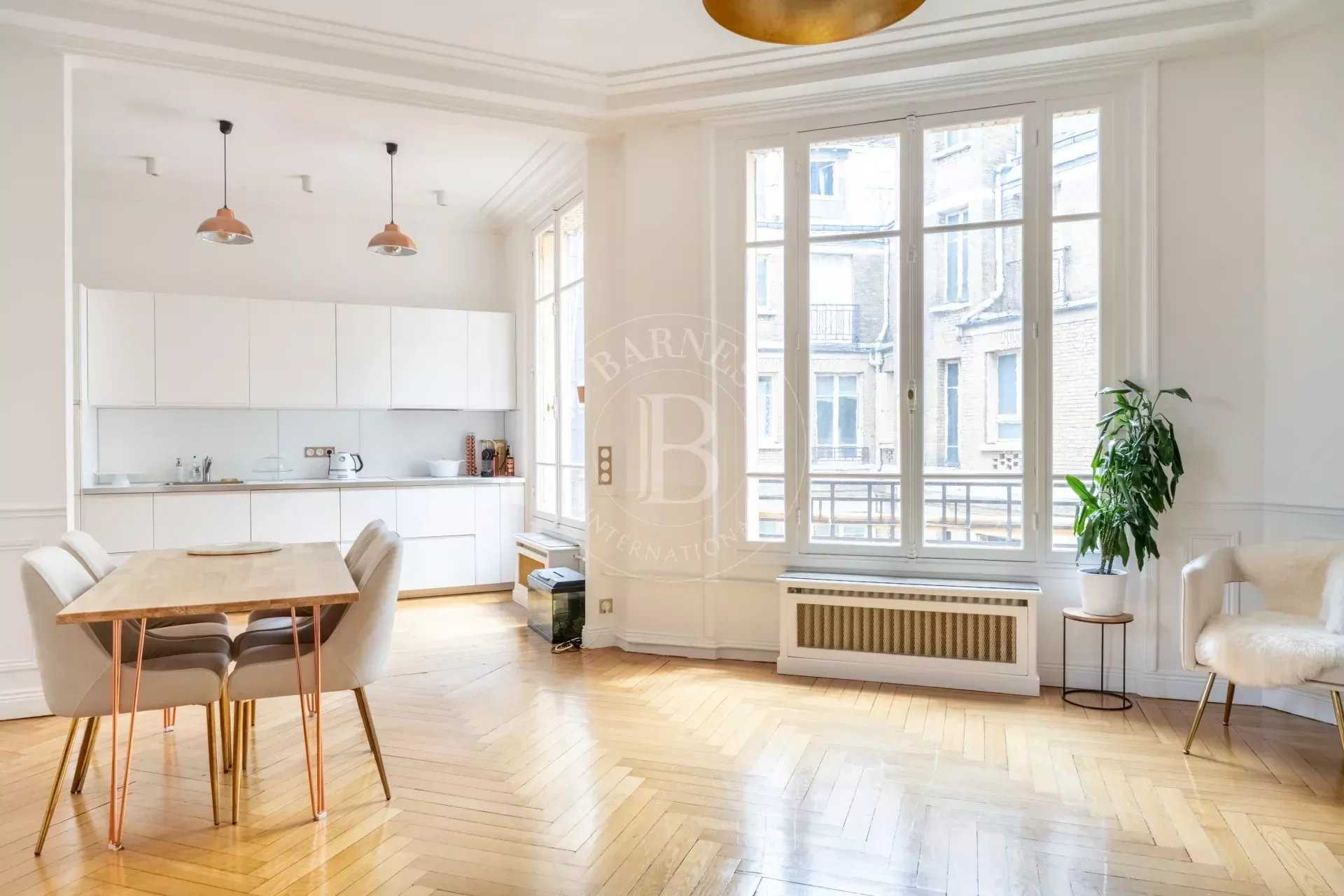 Appartement Paris 75016  -  ref 85089625 (picture 2)