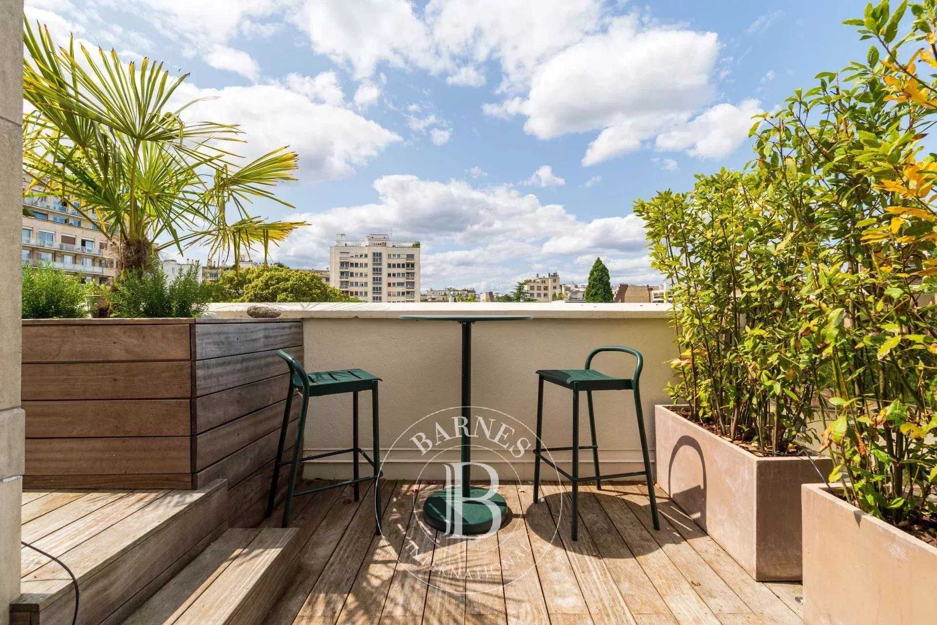 Apartment Paris 75016  -  ref 85964830 (picture 1)
