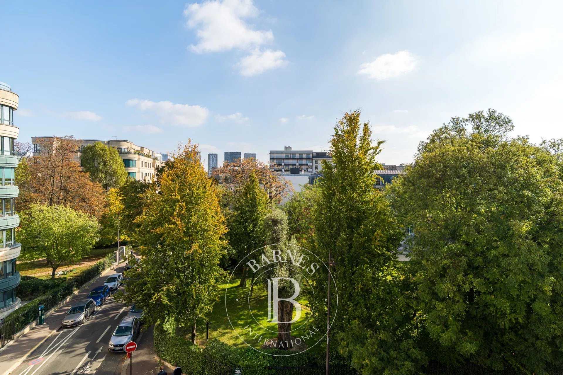 Apartment Paris 75016  -  ref 86368663 (picture 1)