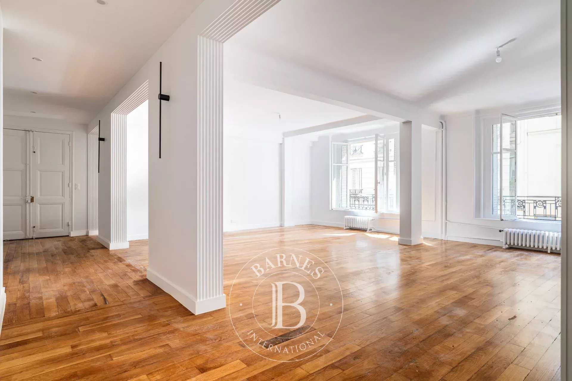 Apartment Paris 75016  -  ref 86905382 (picture 2)