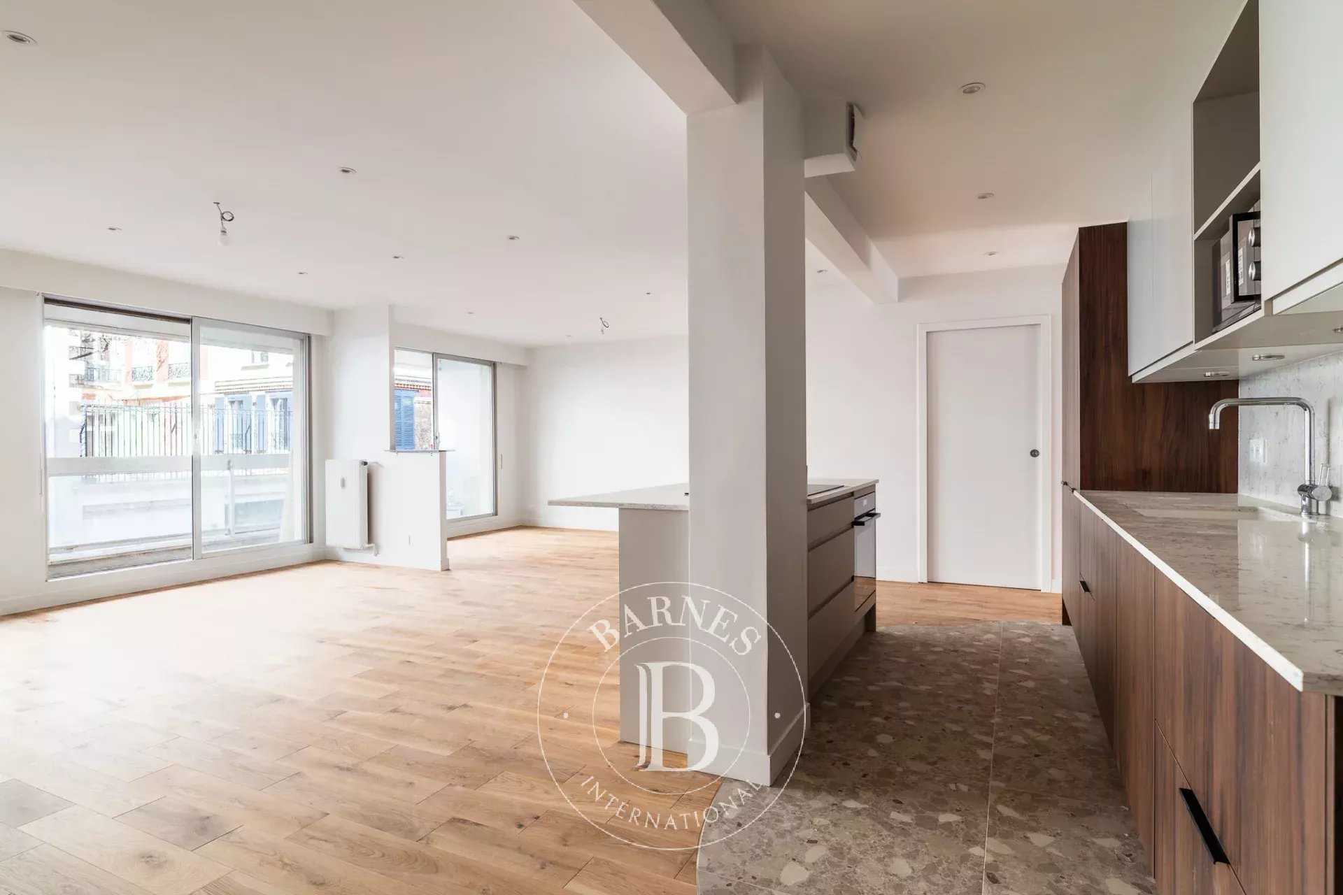 Apartment Paris 75016  -  ref 86905398 (picture 1)
