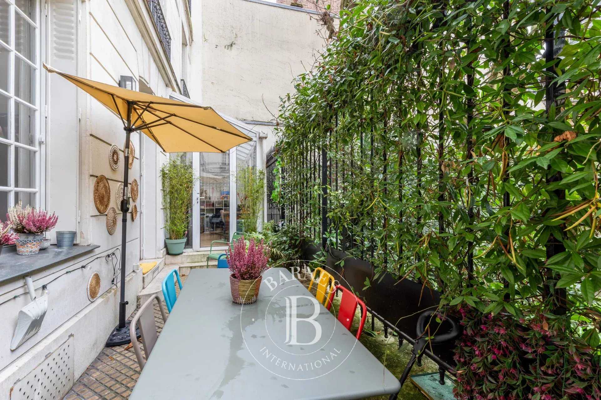 Apartment Paris 75016  -  ref 86621572 (picture 2)