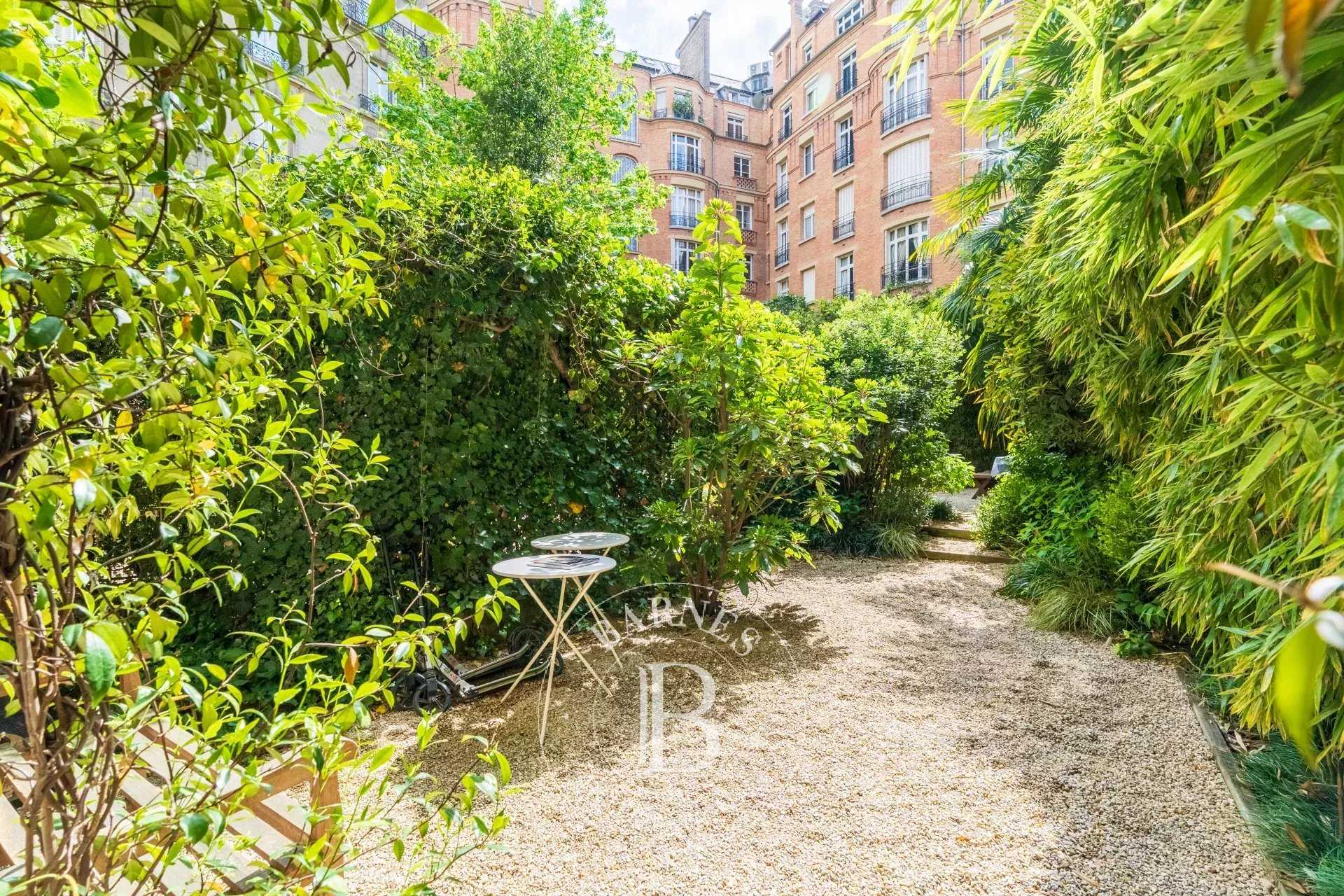 Apartment Paris 75016  -  ref 85856415 (picture 3)