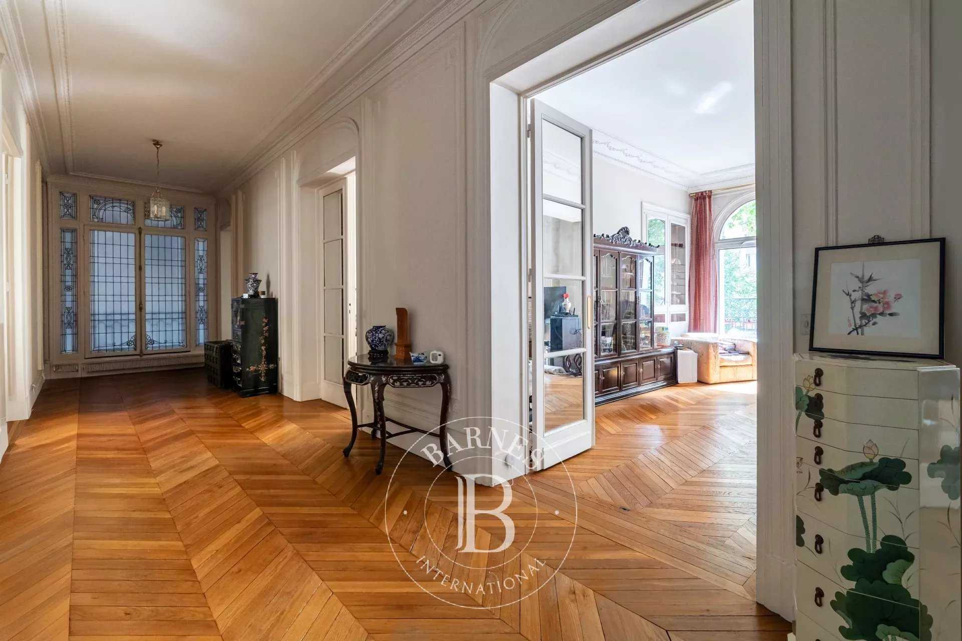 Appartement Paris 75016  -  ref 85944473 (picture 3)