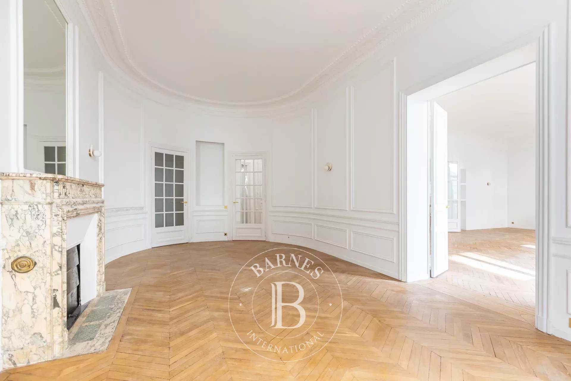 Appartement Paris 75016  -  ref 83343564 (picture 2)