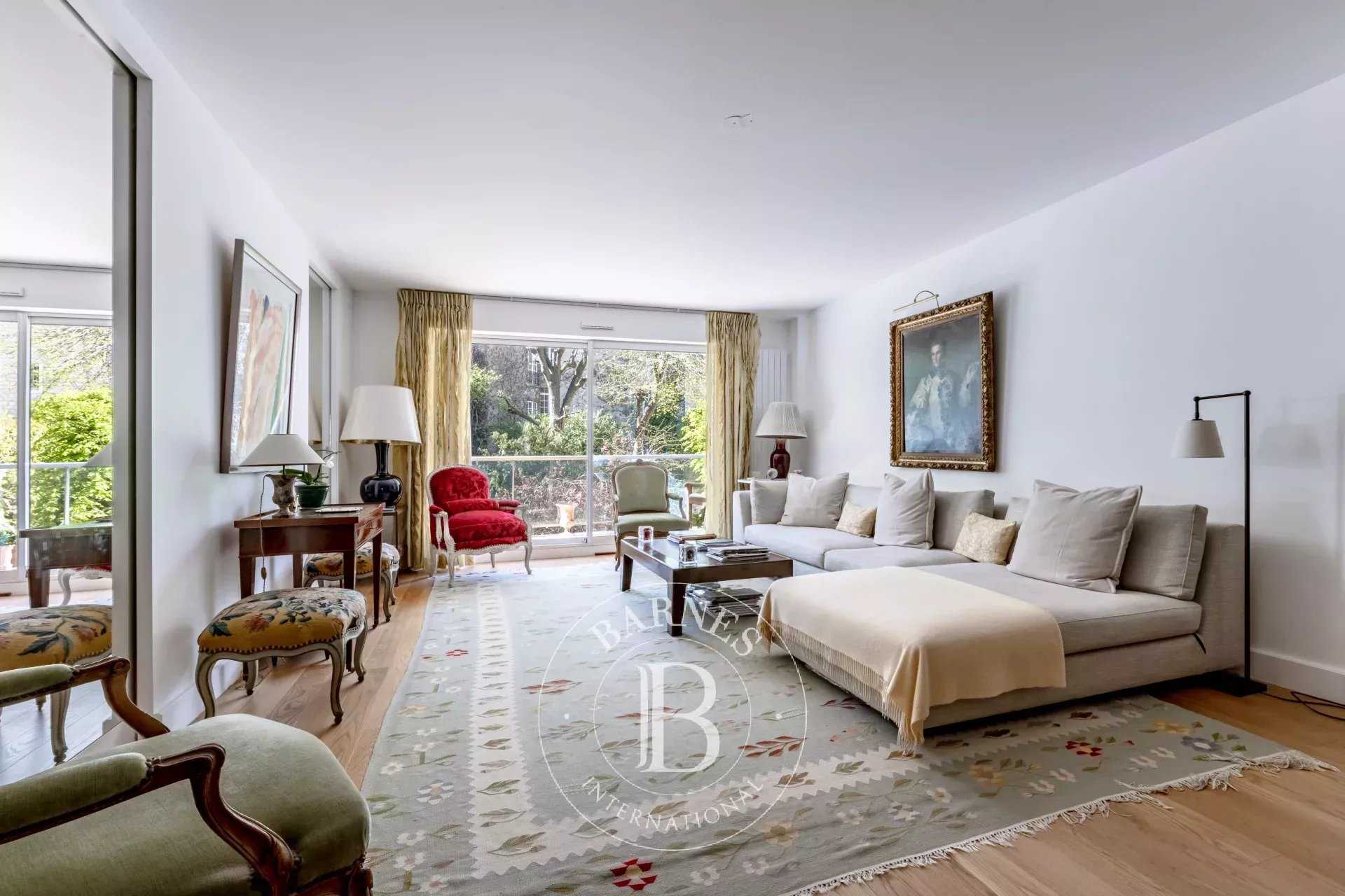 Apartment Paris 75016  -  ref 85778744 (picture 2)
