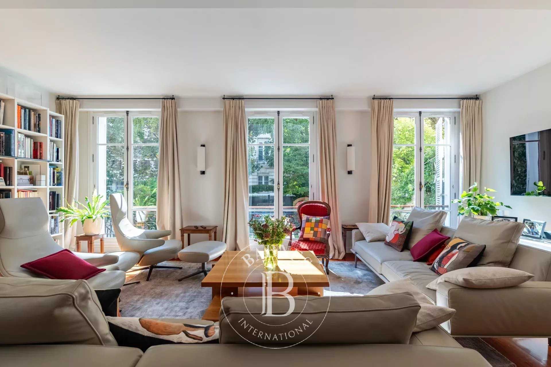 Maison Paris 75016  -  ref 85263220 (picture 3)