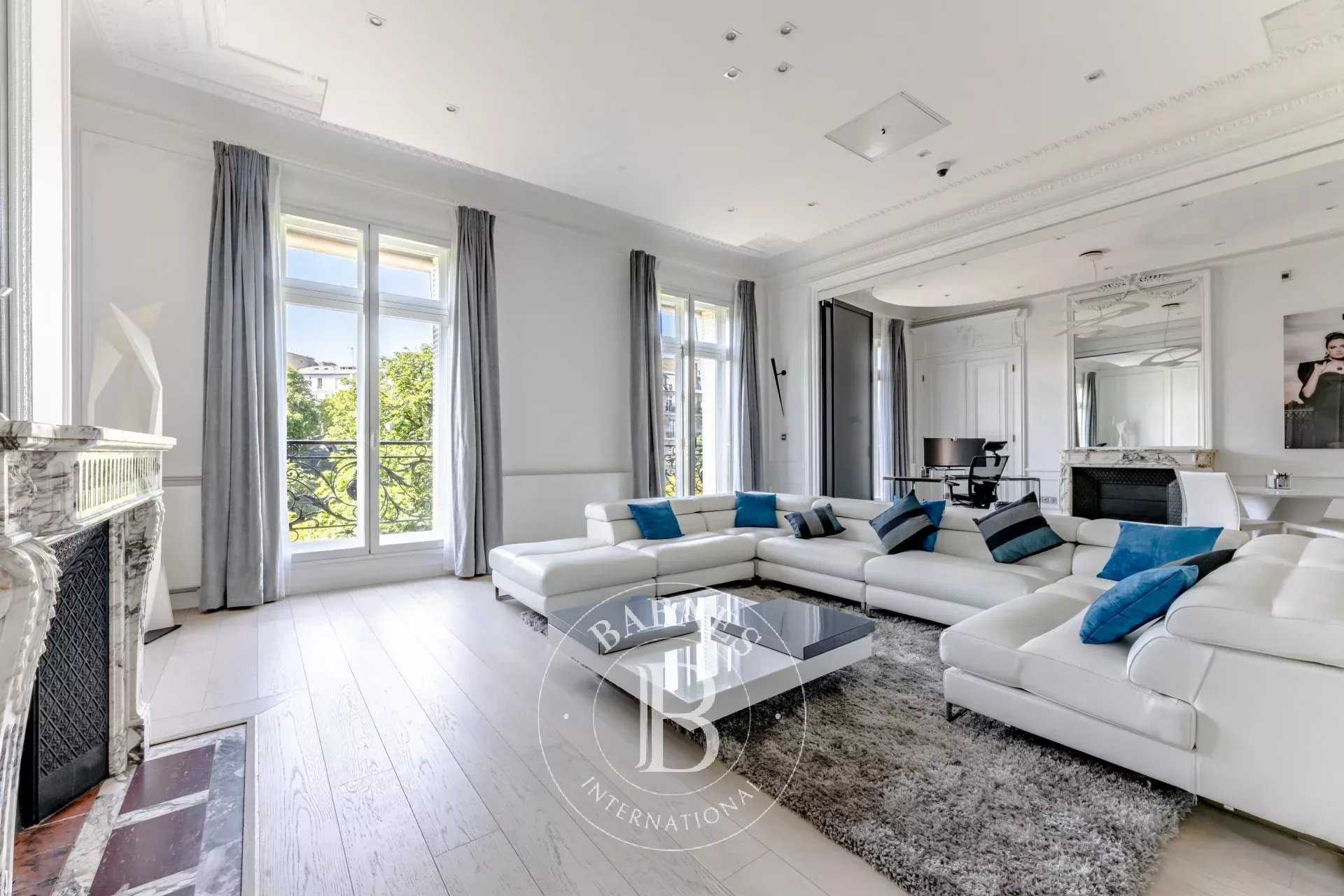 Apartment Paris 75016  -  ref 87124439 (picture 2)