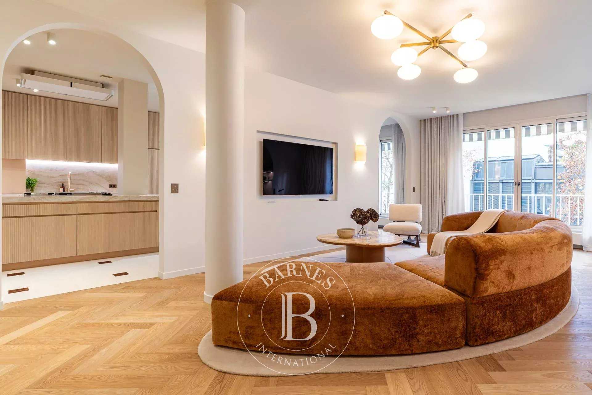 Apartment Paris 75016  -  ref 86441395 (picture 1)