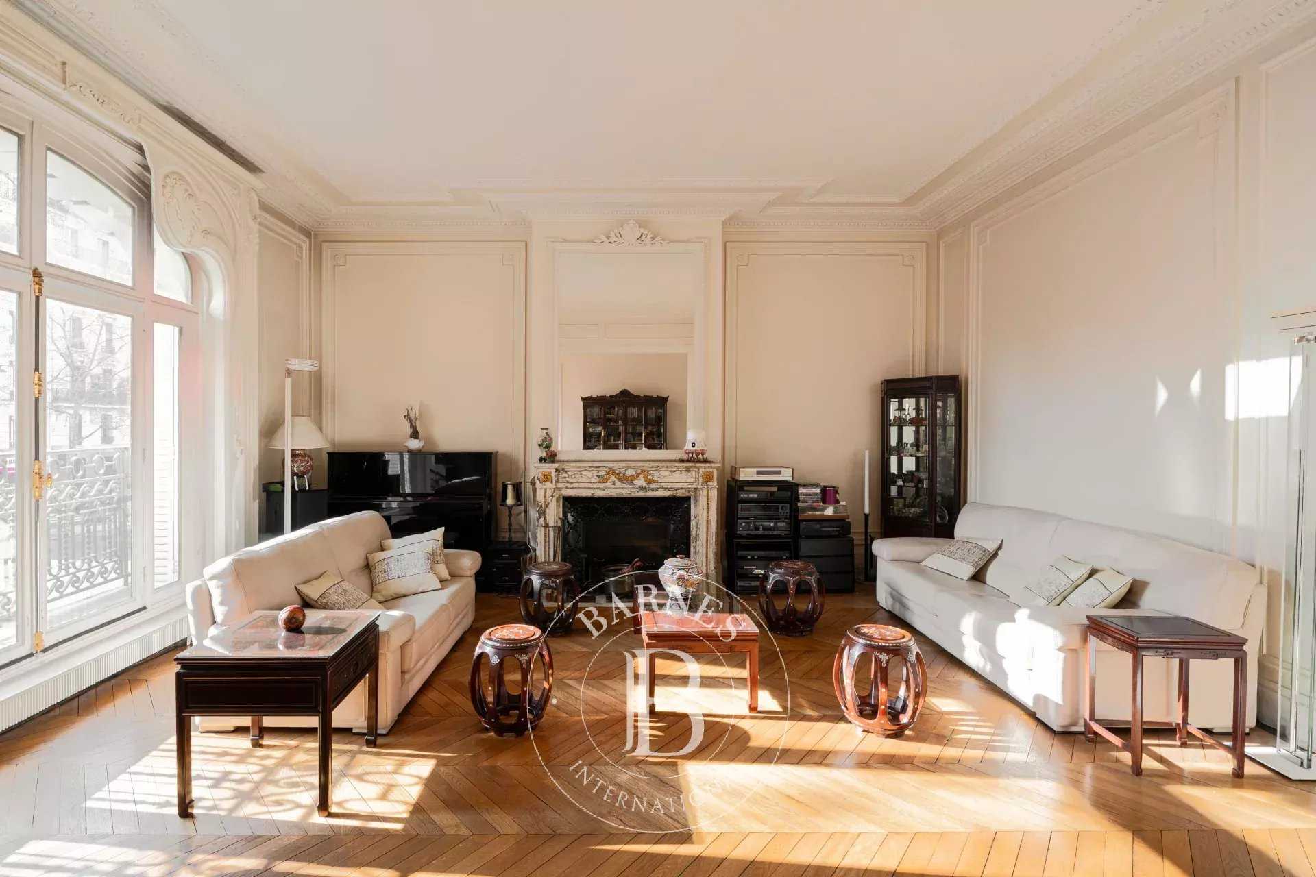 Appartement Paris 75016  -  ref 85944473 (picture 2)