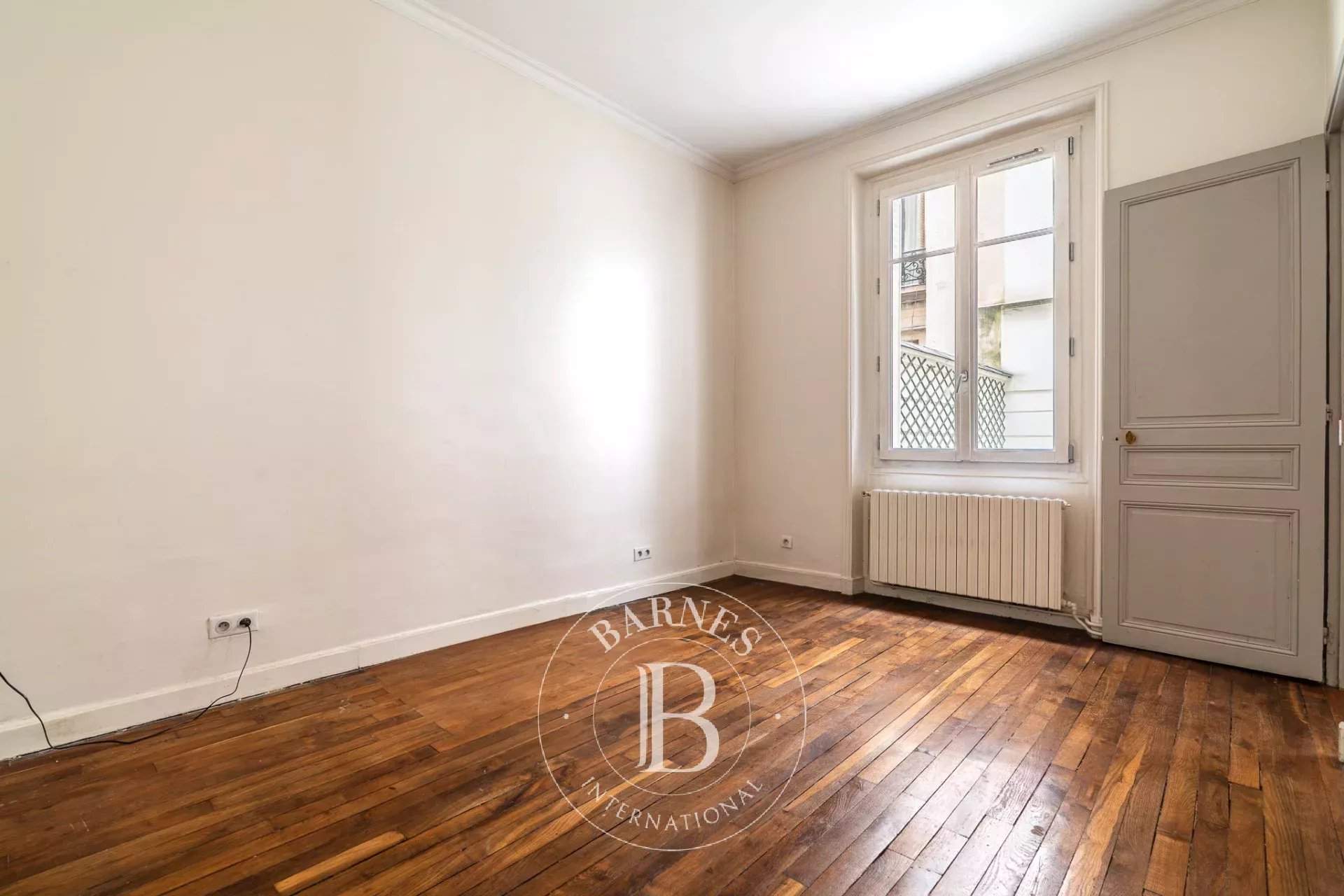 Paris  - Appartement 5 Pi&egrave;ces 3 Chambres - picture 5