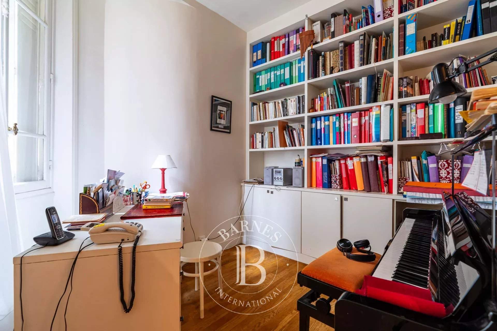 Paris  - Appartement 6 Pièces 3 Chambres - picture 9