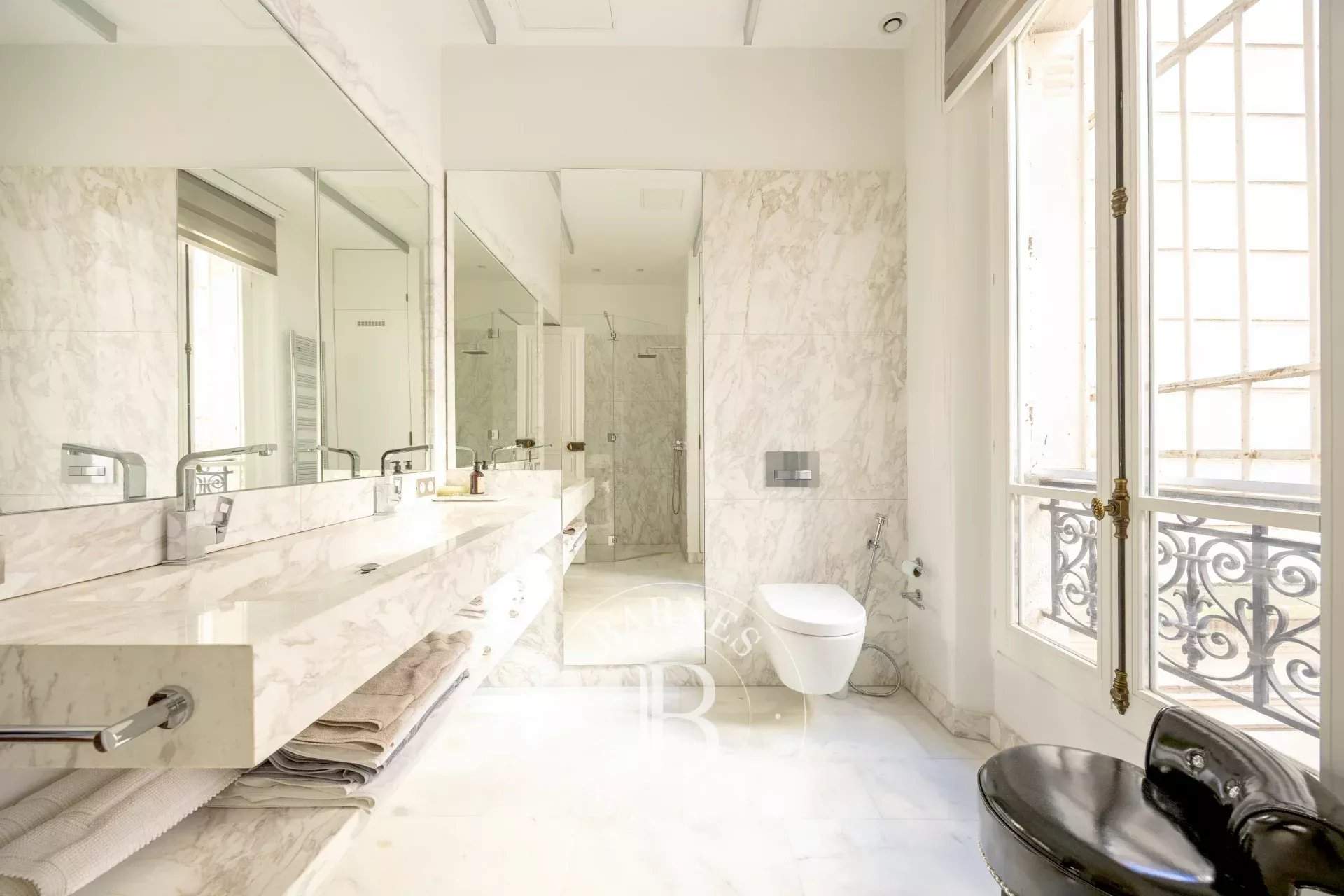 Paris  - Appartement 6 Pi&egrave;ces 3 Chambres - picture 14