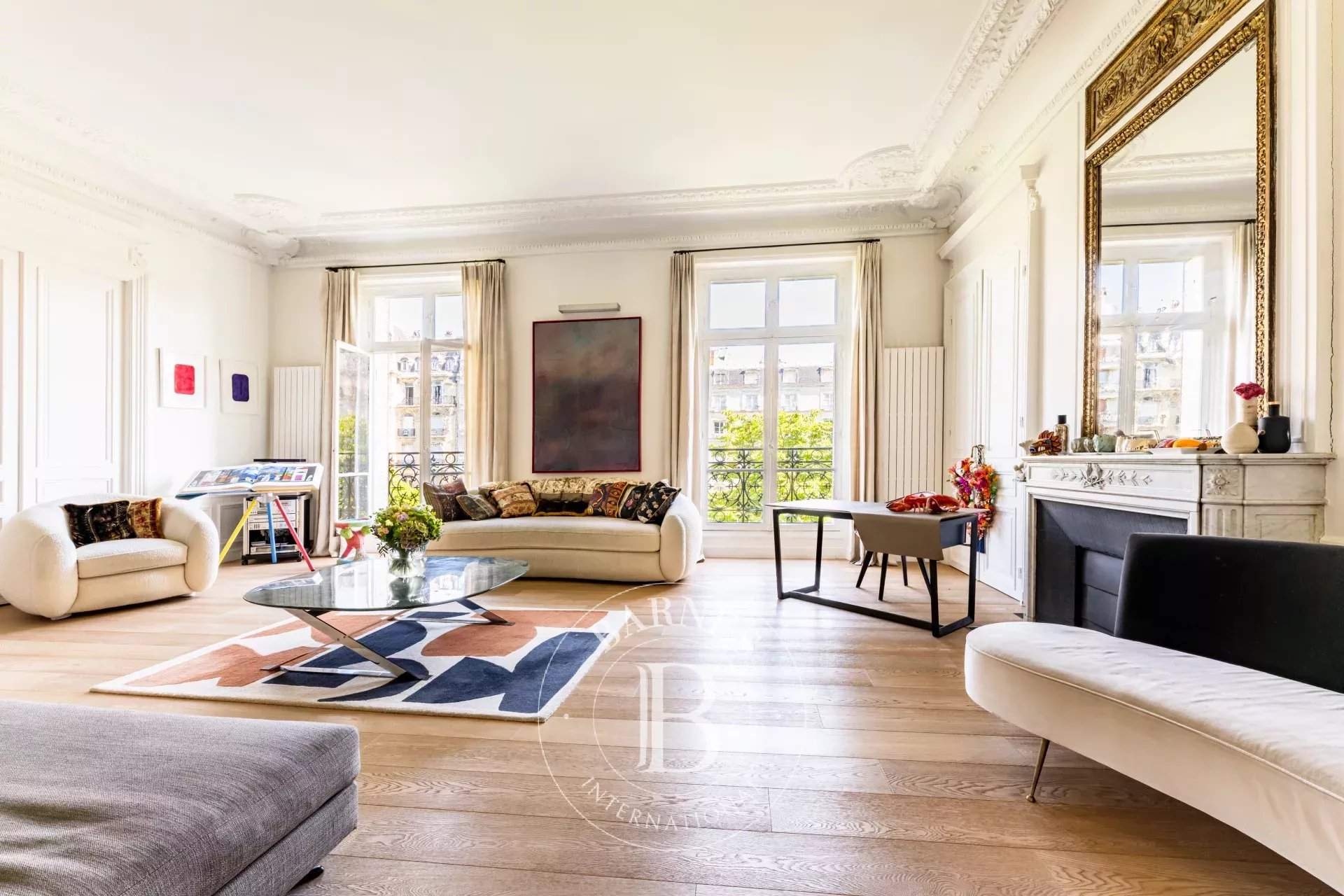 Paris  - Apartment 4 Bedrooms - picture 3