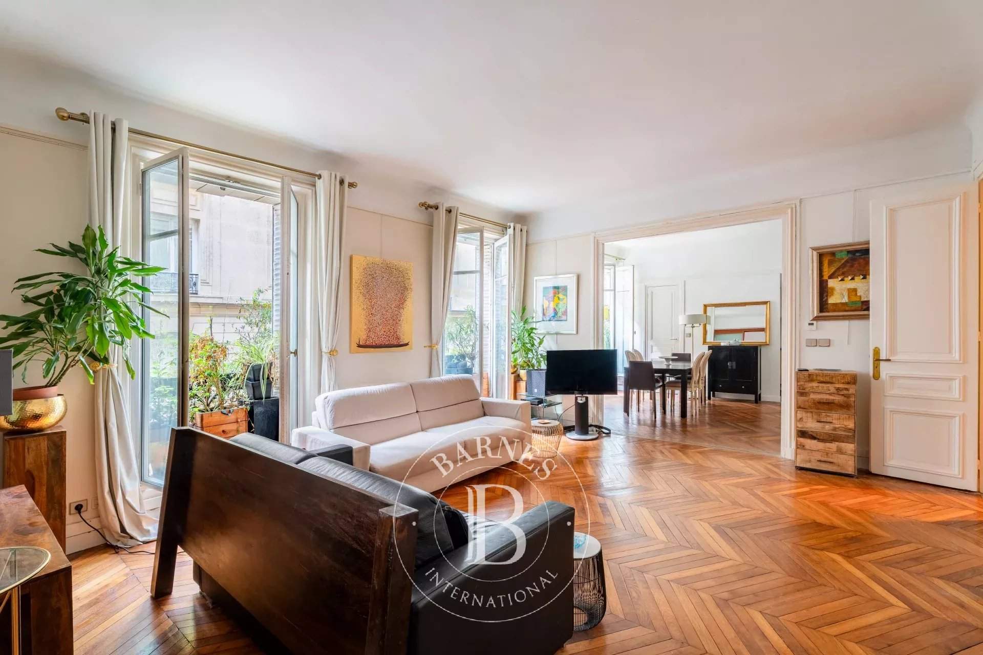 Paris  - Apartment 2 Bedrooms - picture 3