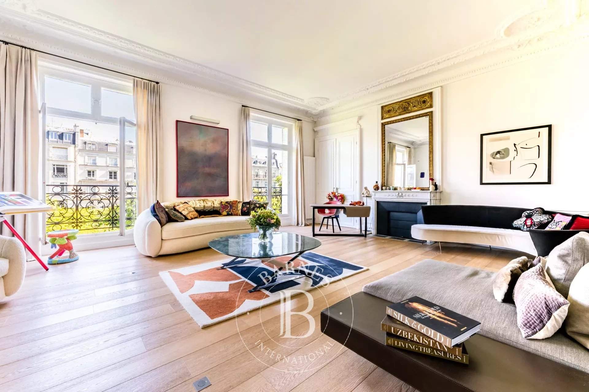 Paris  - Apartment 4 Bedrooms - picture 2