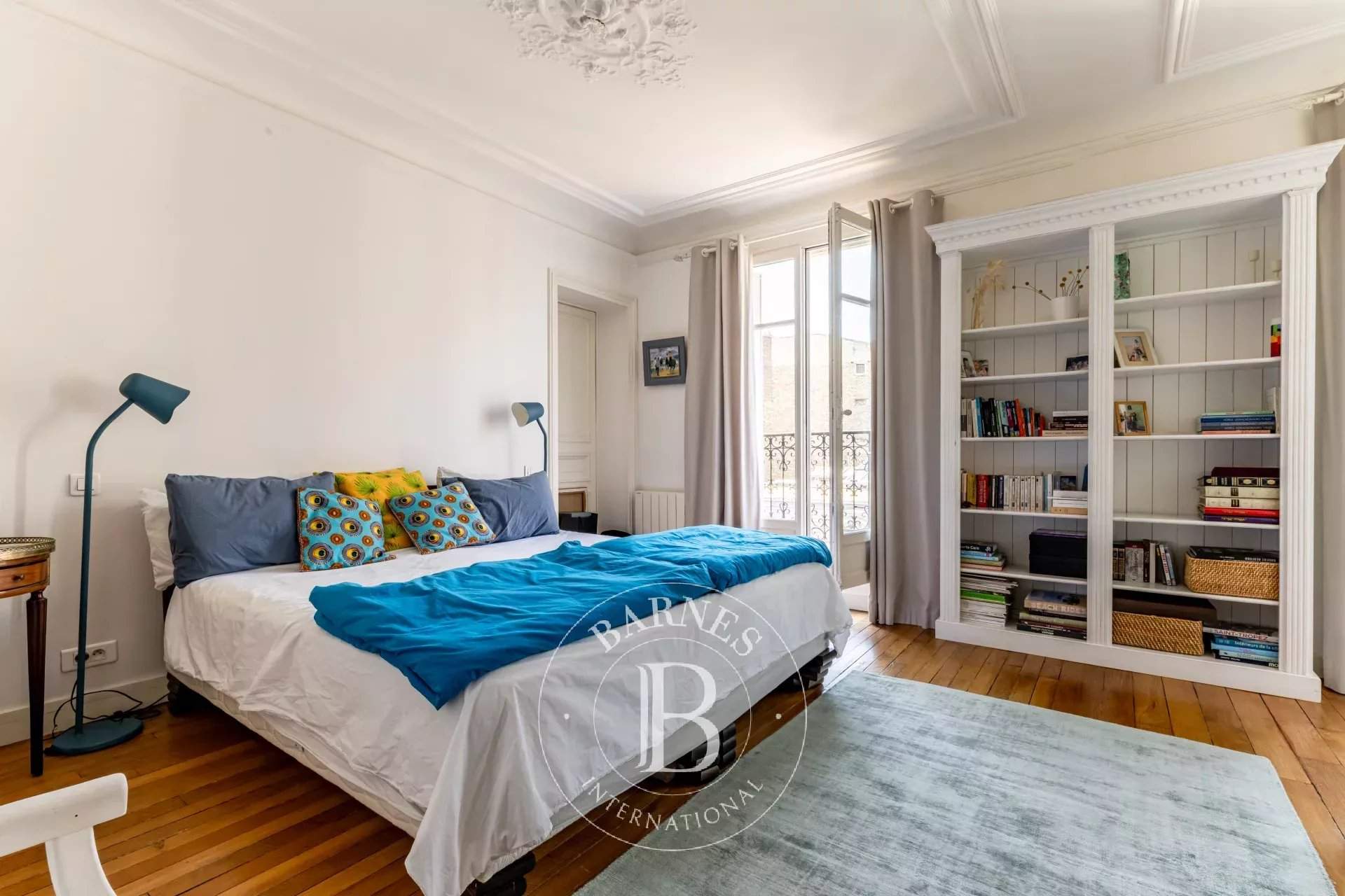 Paris  - Apartment 2 Bedrooms - picture 19