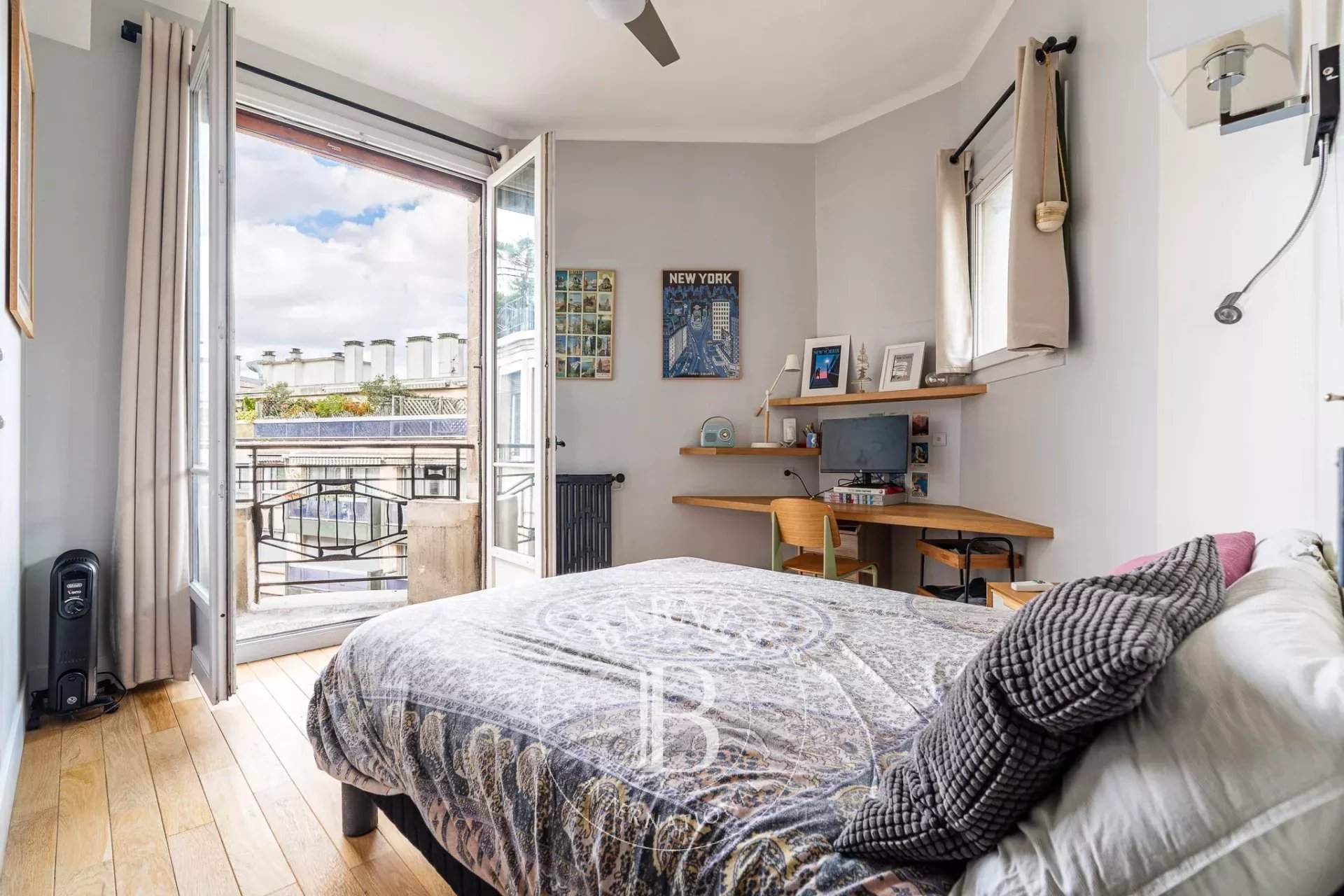 Paris  - Appartement 6 Pi&egrave;ces 3 Chambres - picture 9