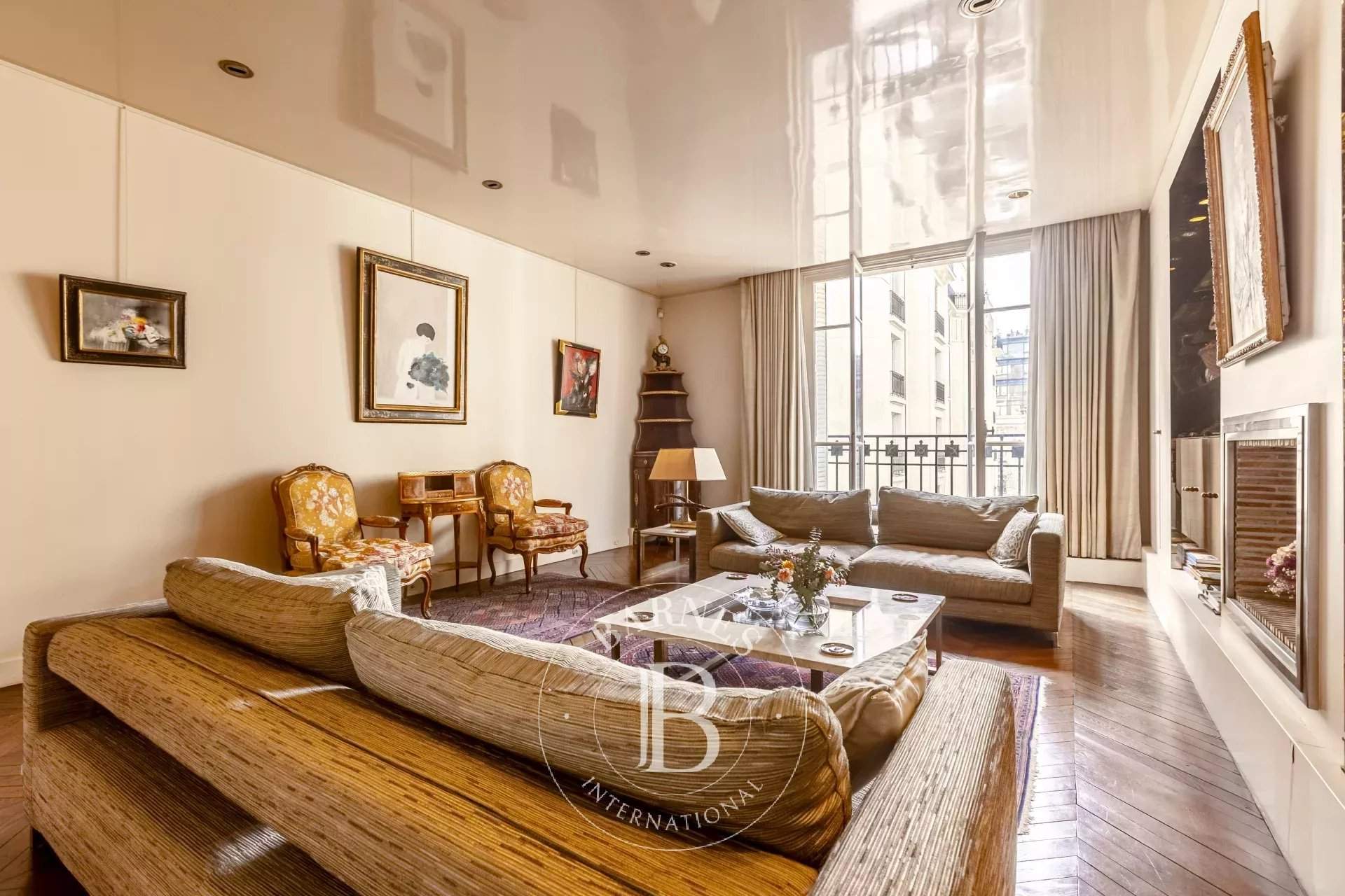 Paris  - Apartment 4 Bedrooms - picture 3