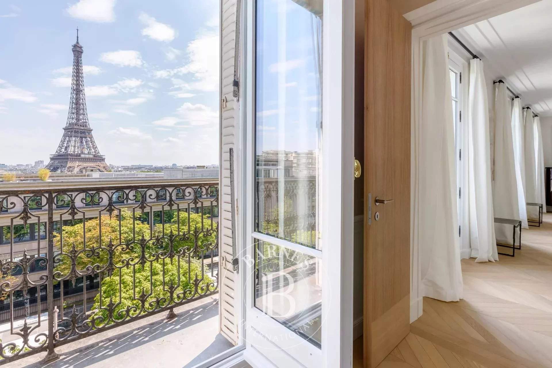 Paris  - Appartement  - picture 17