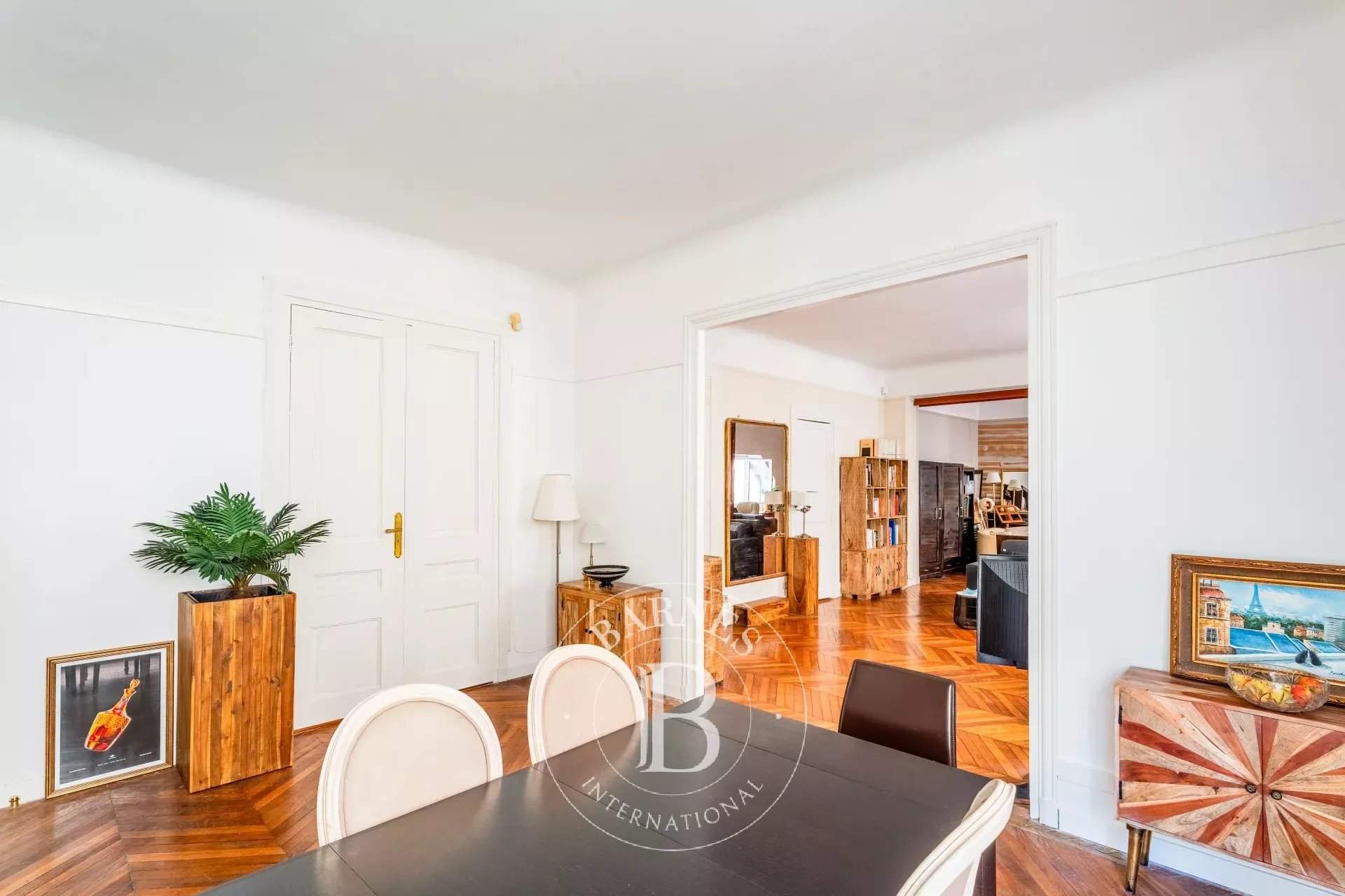 Paris  - Apartment 2 Bedrooms - picture 4