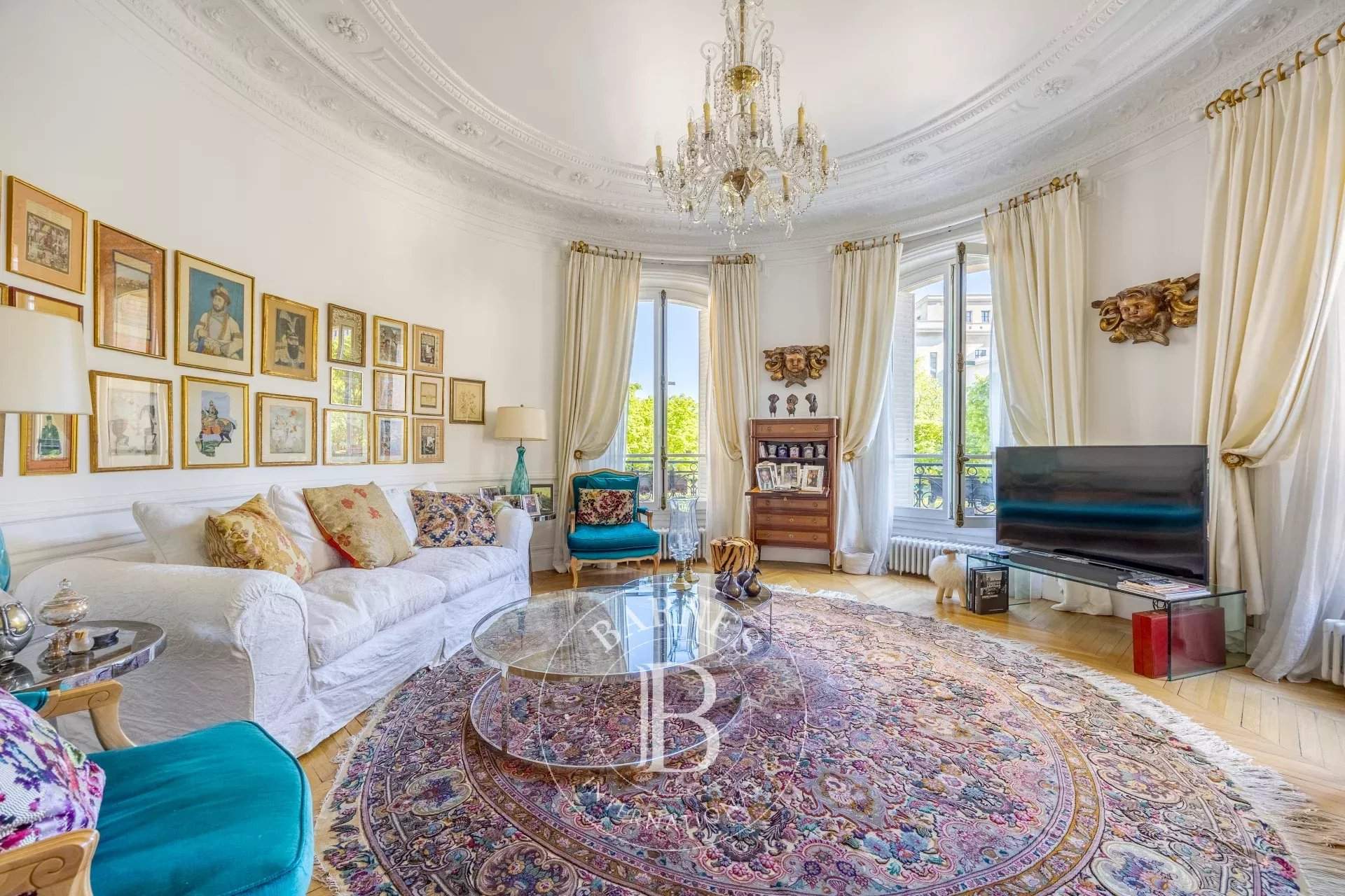 Paris  - Appartement 6 Pi&egrave;ces 3 Chambres - picture 2