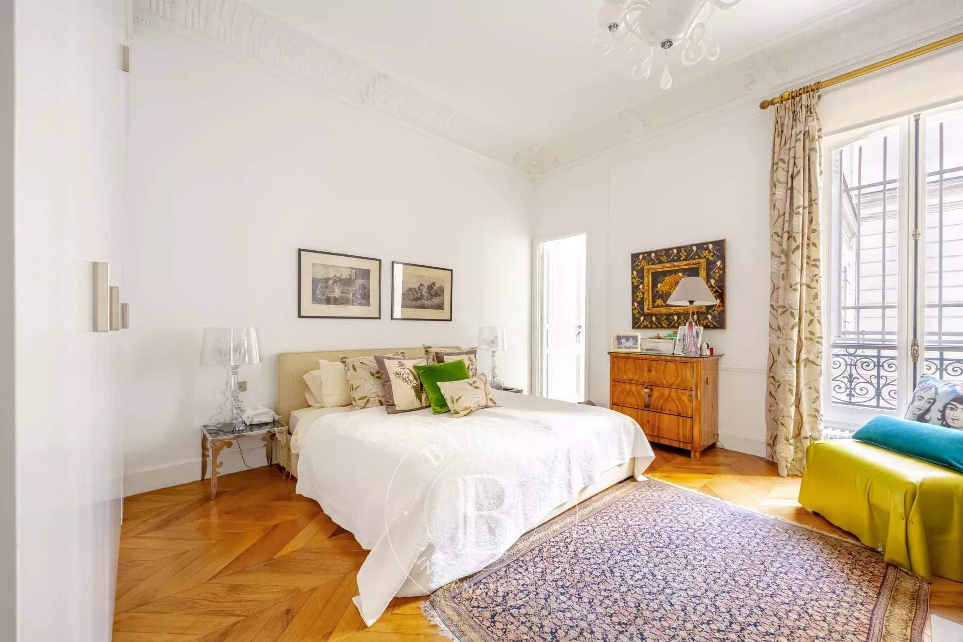 Paris  - Appartement 6 Pi&egrave;ces 3 Chambres - picture 7