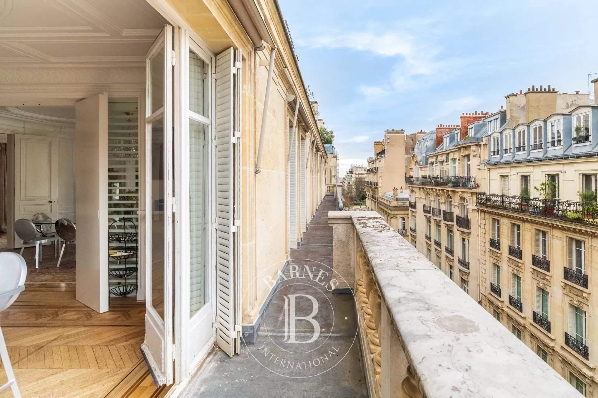 Paris  - Appartement 7 Pièces 5 Chambres - picture 9