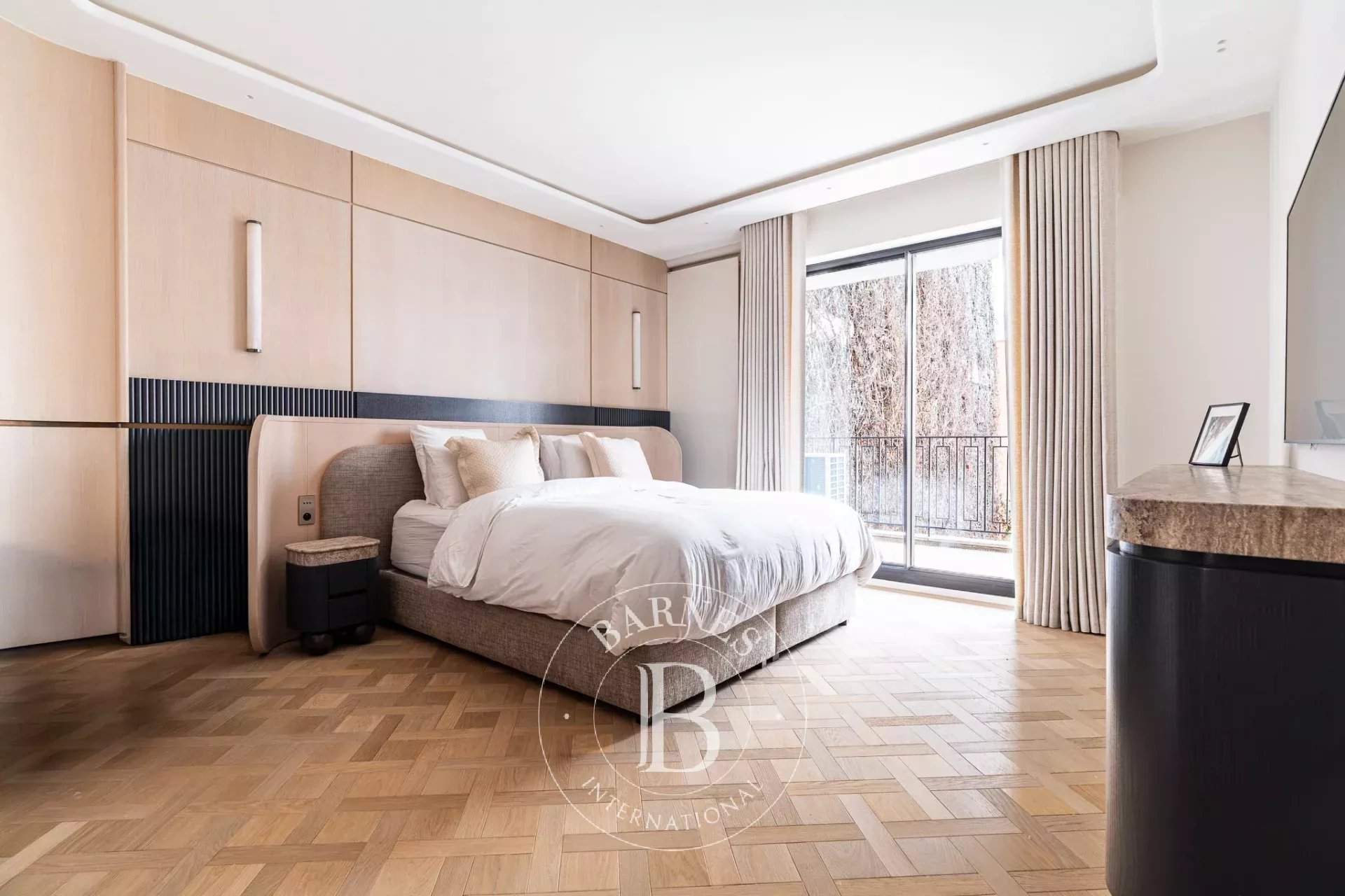 Paris  - Appartement 5 Pi&egrave;ces 2 Chambres - picture 16