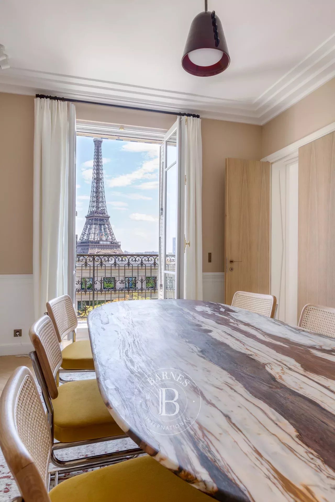 Paris  - Appartement  - picture 12