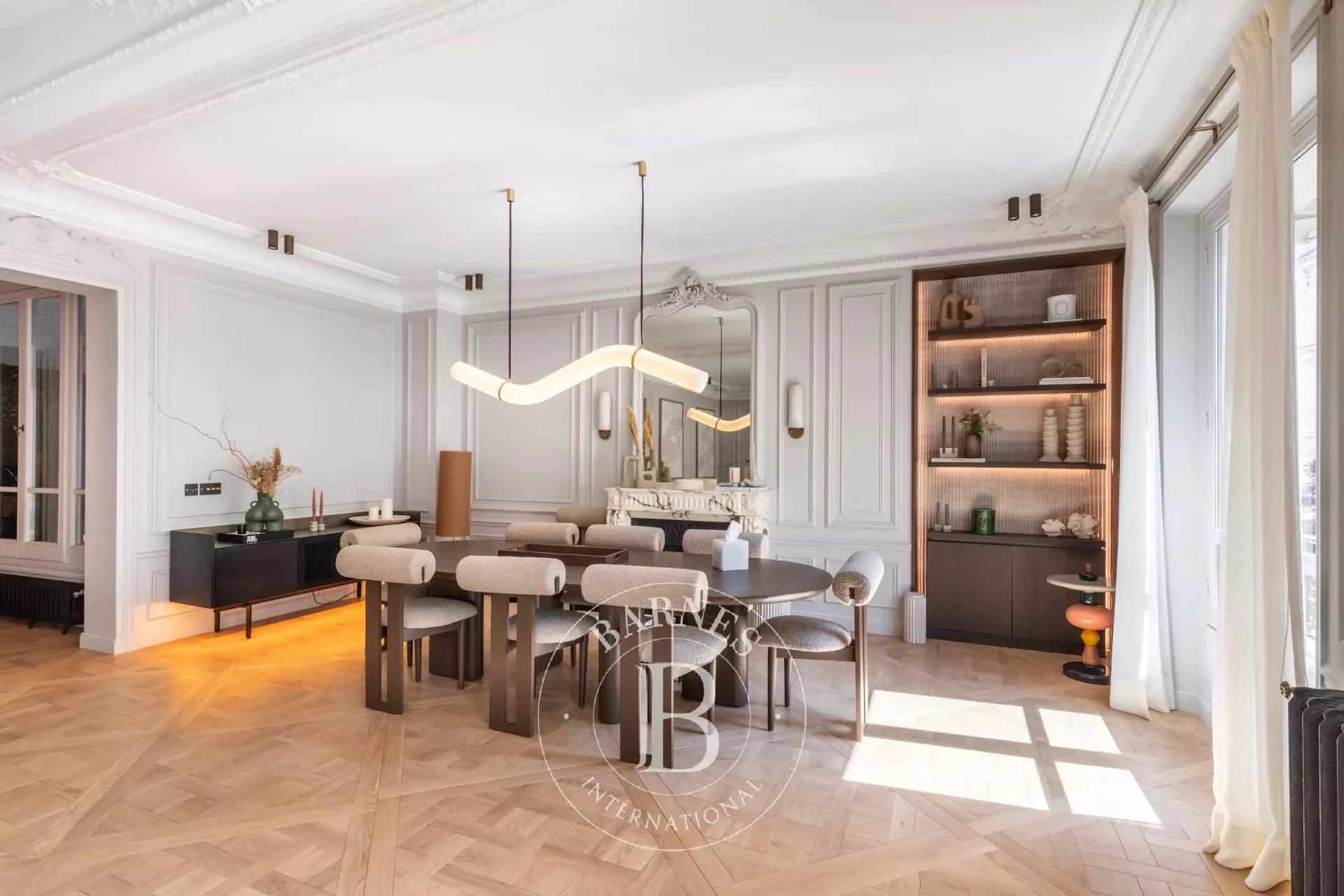 Paris  - Apartment 3 Bedrooms - picture 4