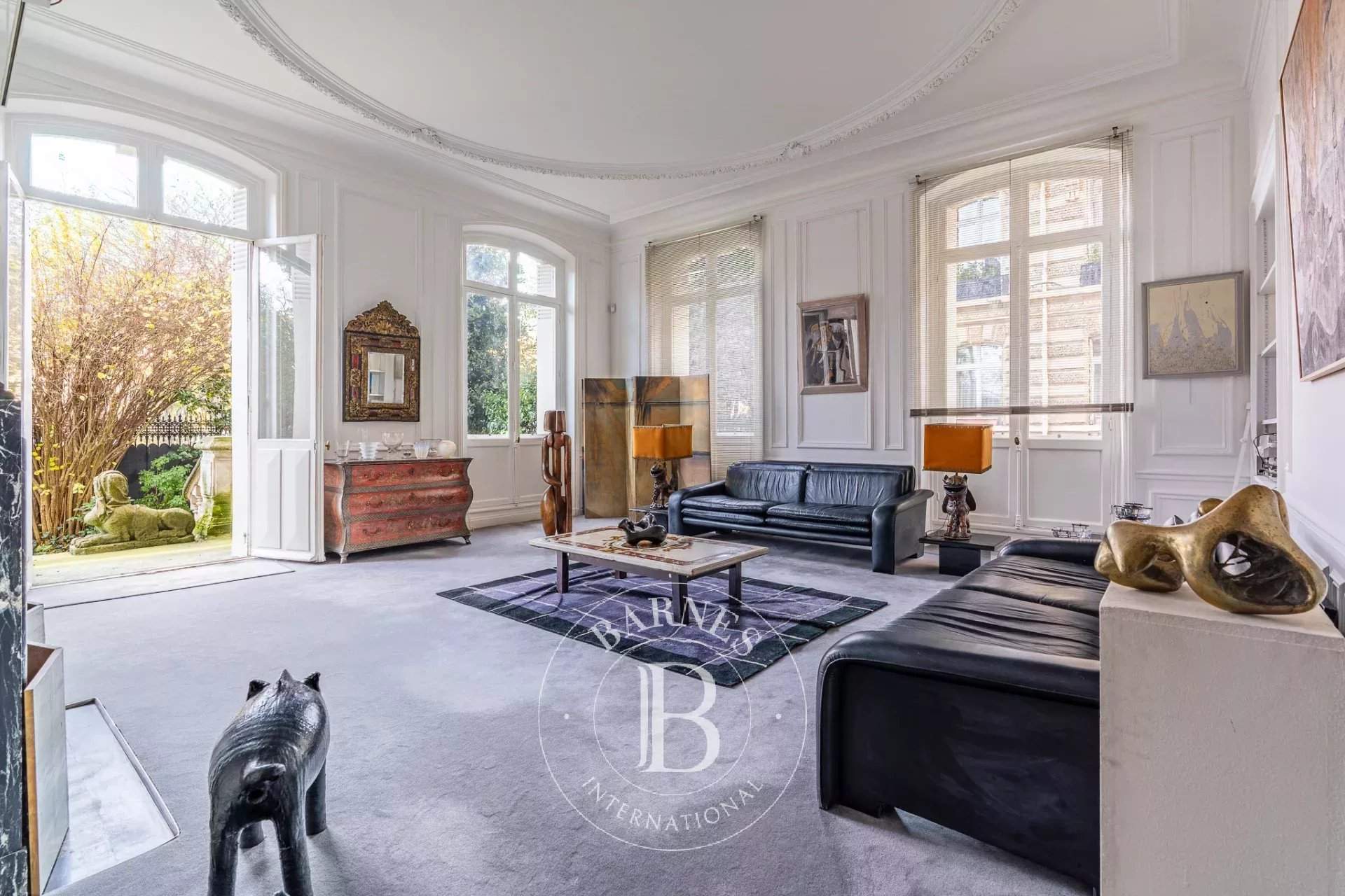 Paris  - Appartement 10 Pi&egrave;ces 3 Chambres - picture 3