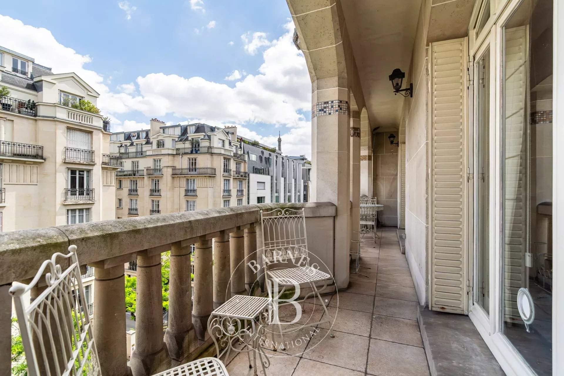 Paris  - Apartment 3 Bedrooms - picture 12