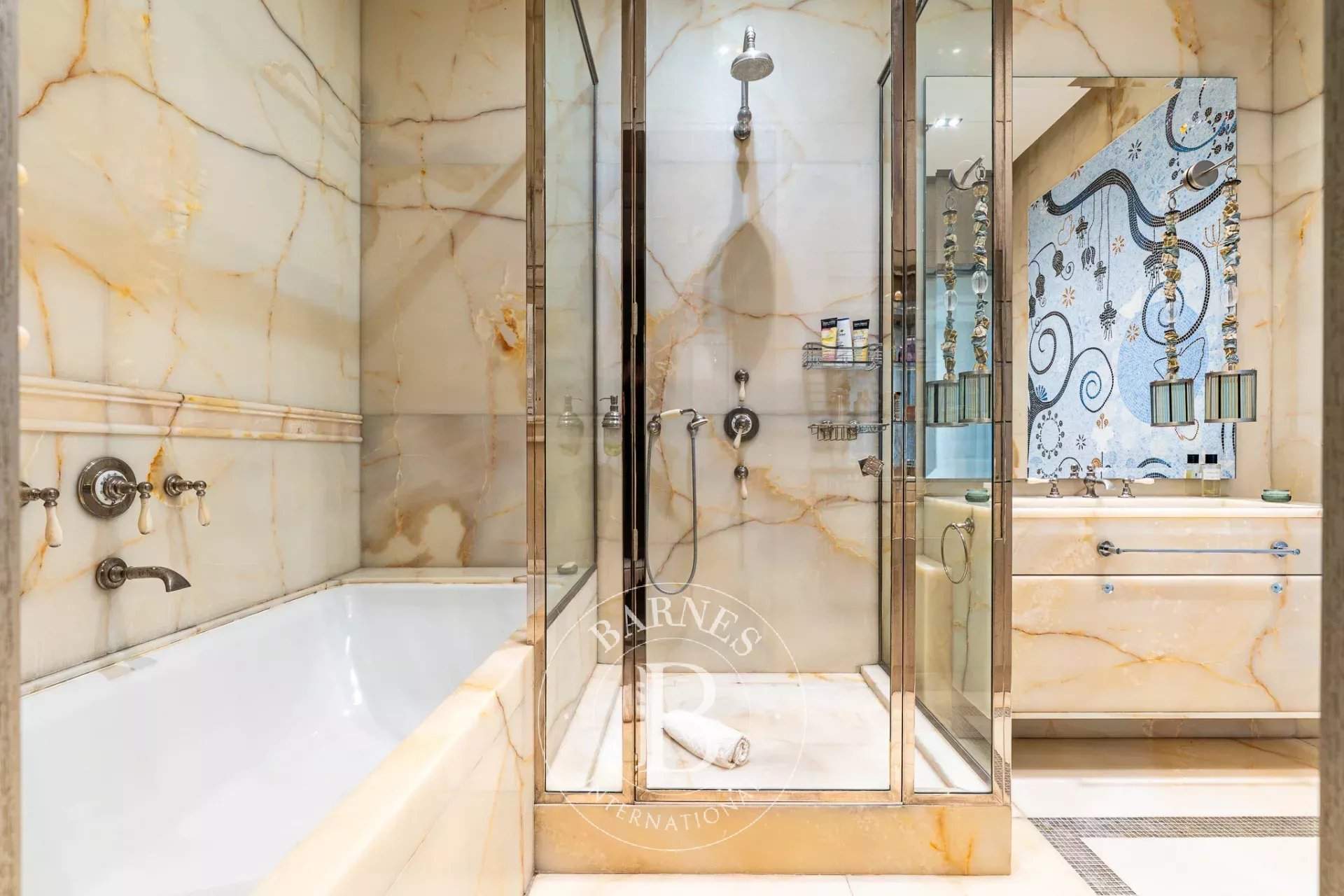 Paris  - Appartement 8 Pi&egrave;ces 4 Chambres - picture 20