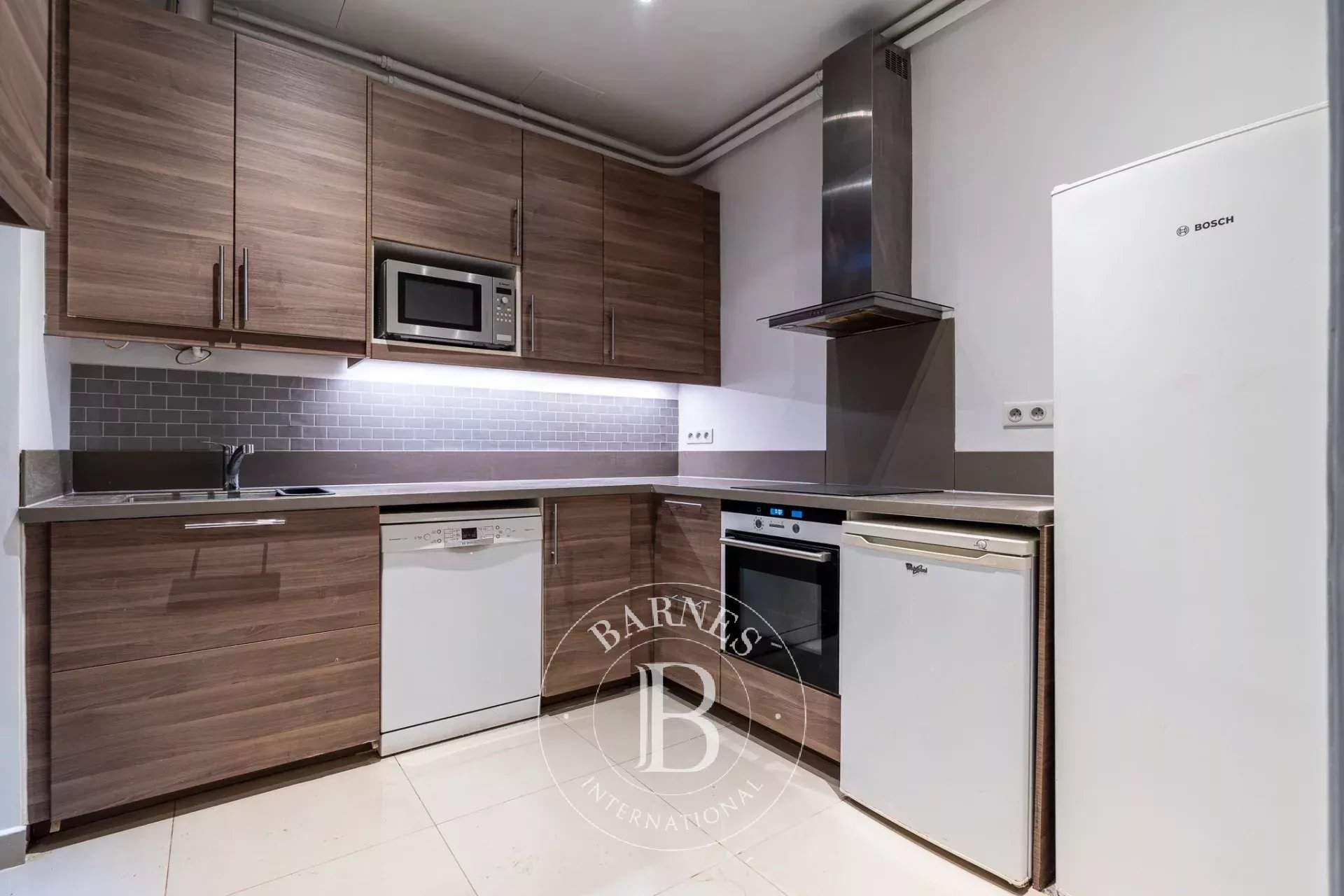 Paris  - Appartement 5 Pi&egrave;ces 3 Chambres - picture 8