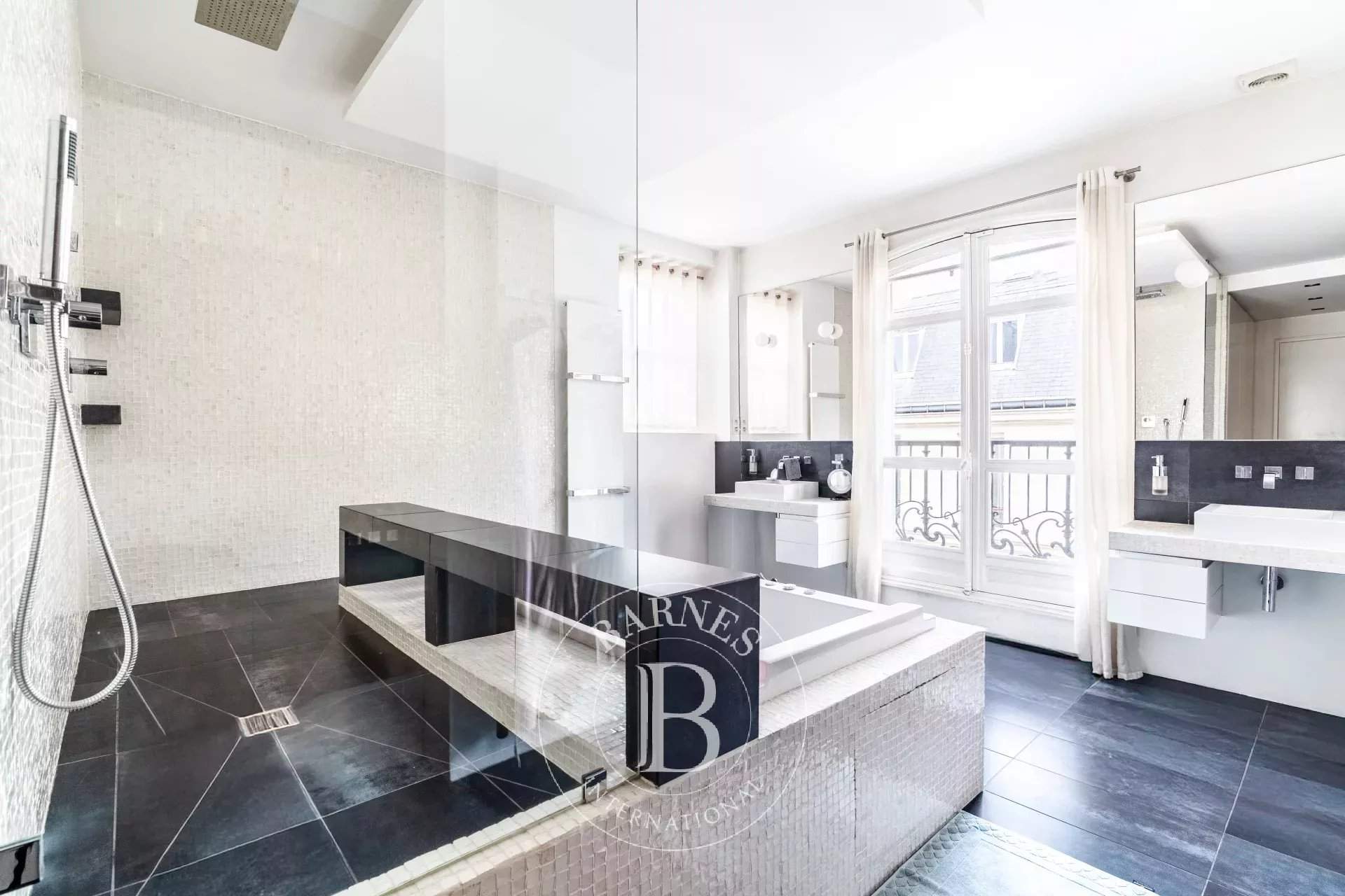 Paris  - Appartement 7 Pièces 5 Chambres - picture 15