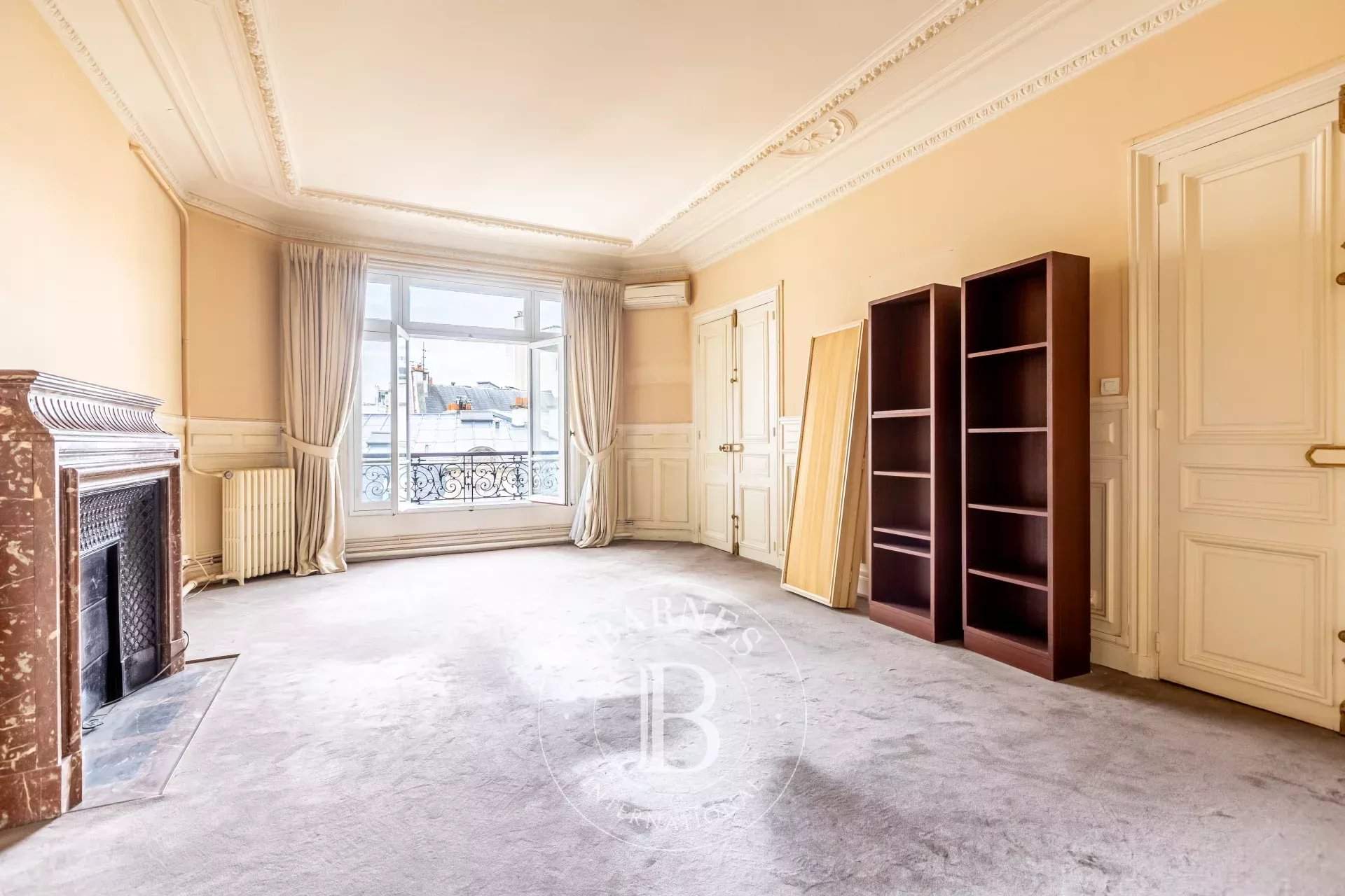 Paris  - Appartement 6 Pi&egrave;ces 3 Chambres - picture 8