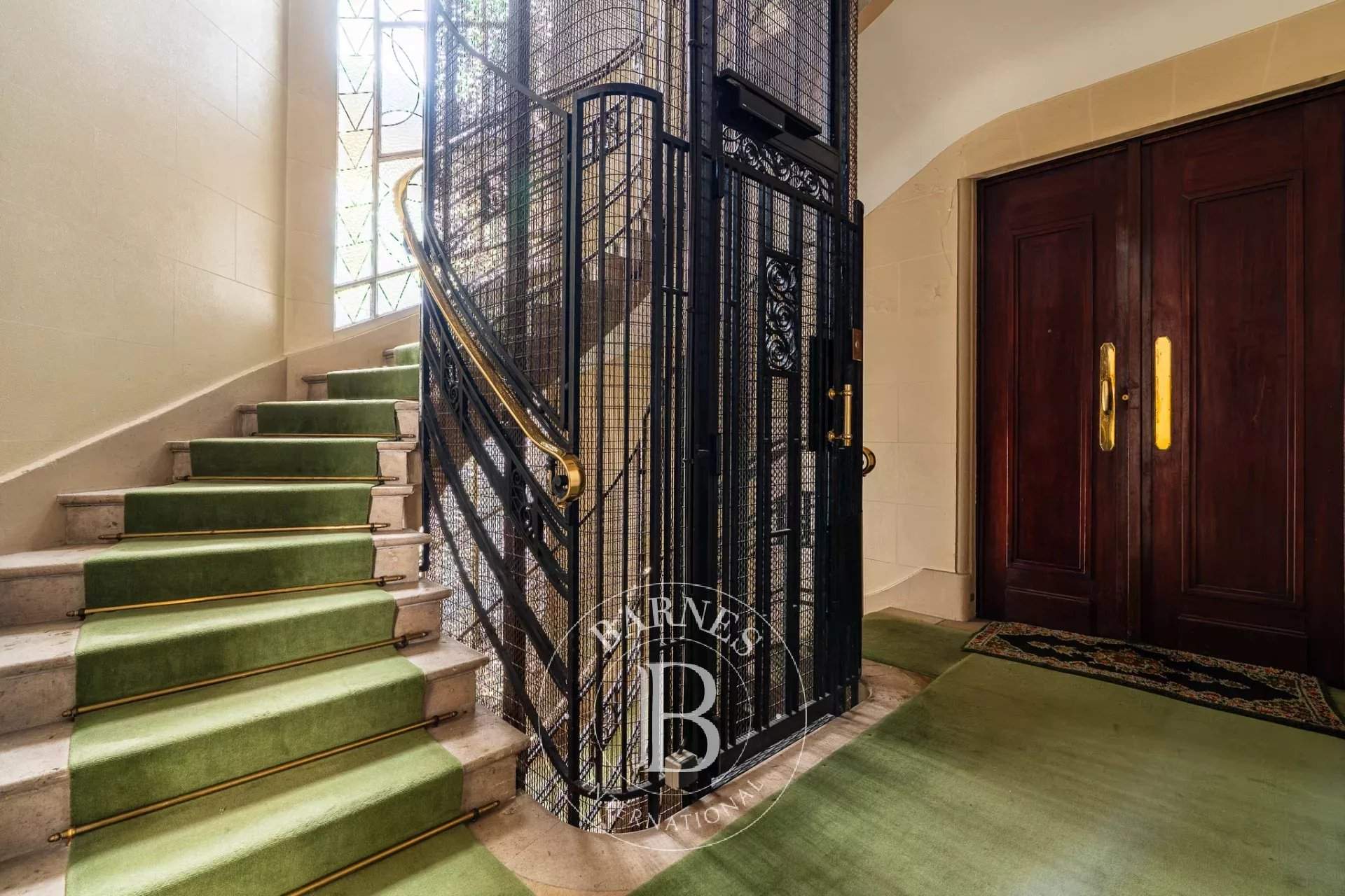 Paris  - Appartement 4 Pi&egrave;ces 2 Chambres - picture 11