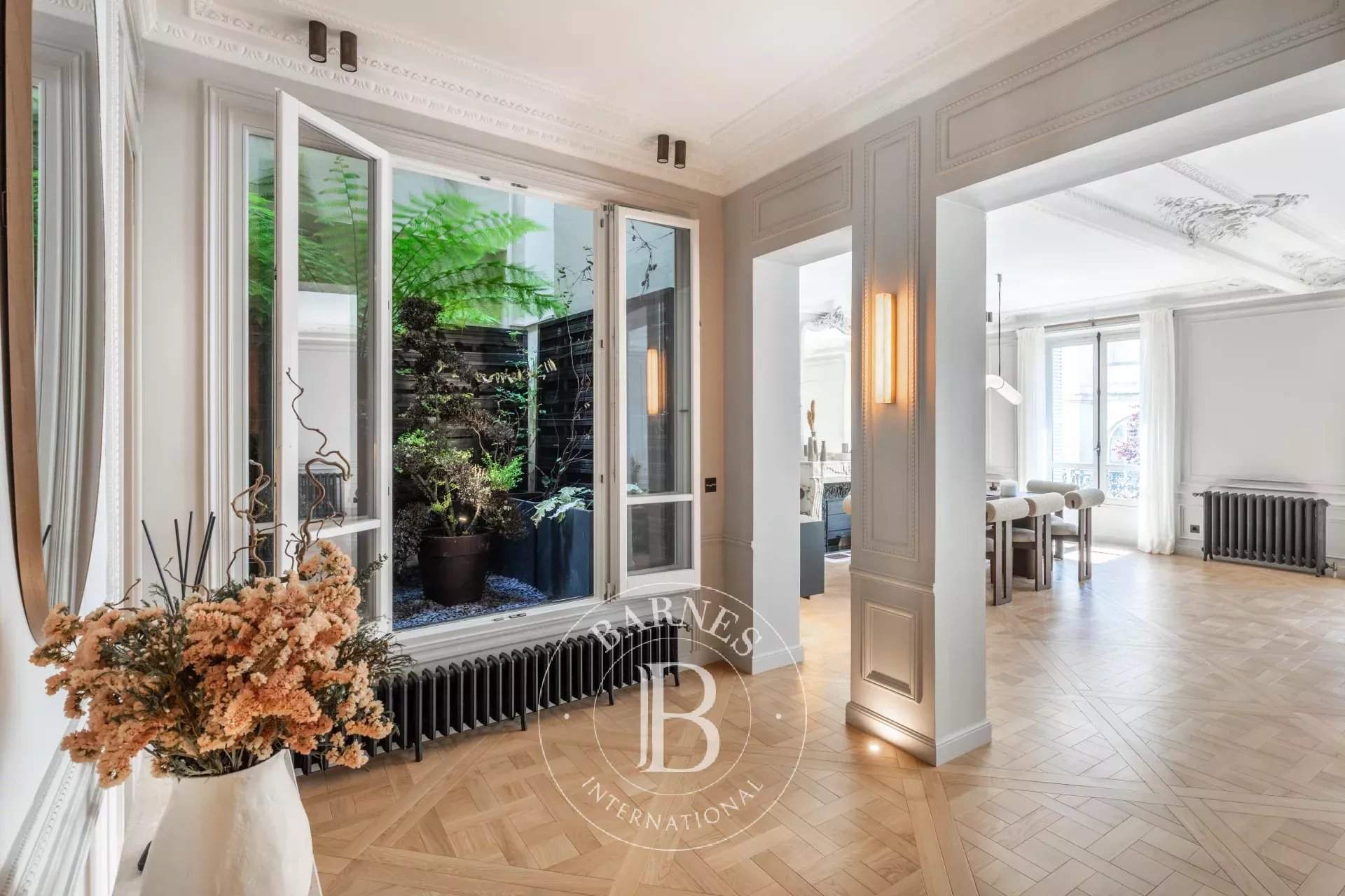 Paris  - Apartment 3 Bedrooms - picture 8
