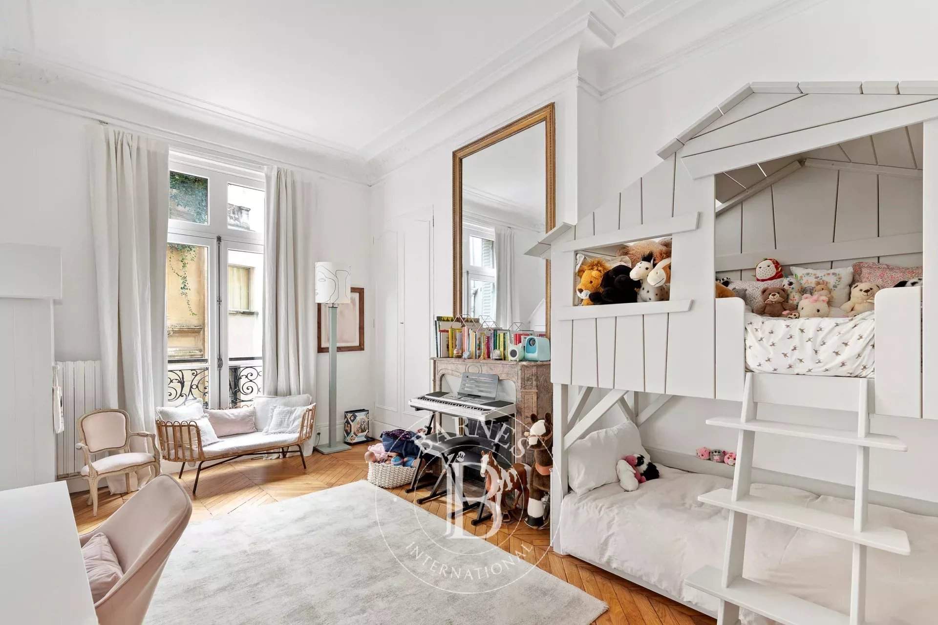 Paris  - Apartment 3 Bedrooms - picture 12