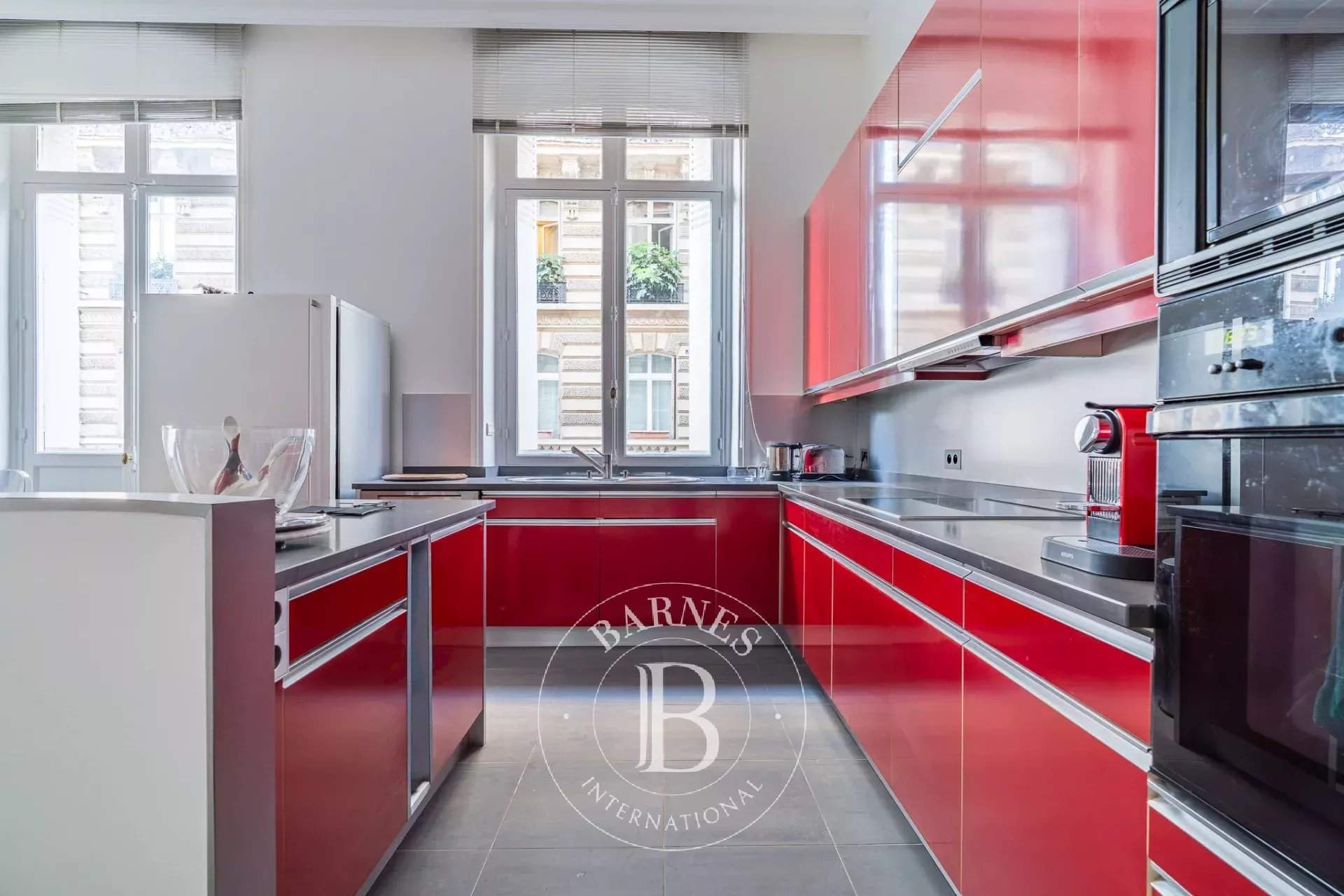 Paris  - Appartement 10 Pi&egrave;ces 3 Chambres - picture 20