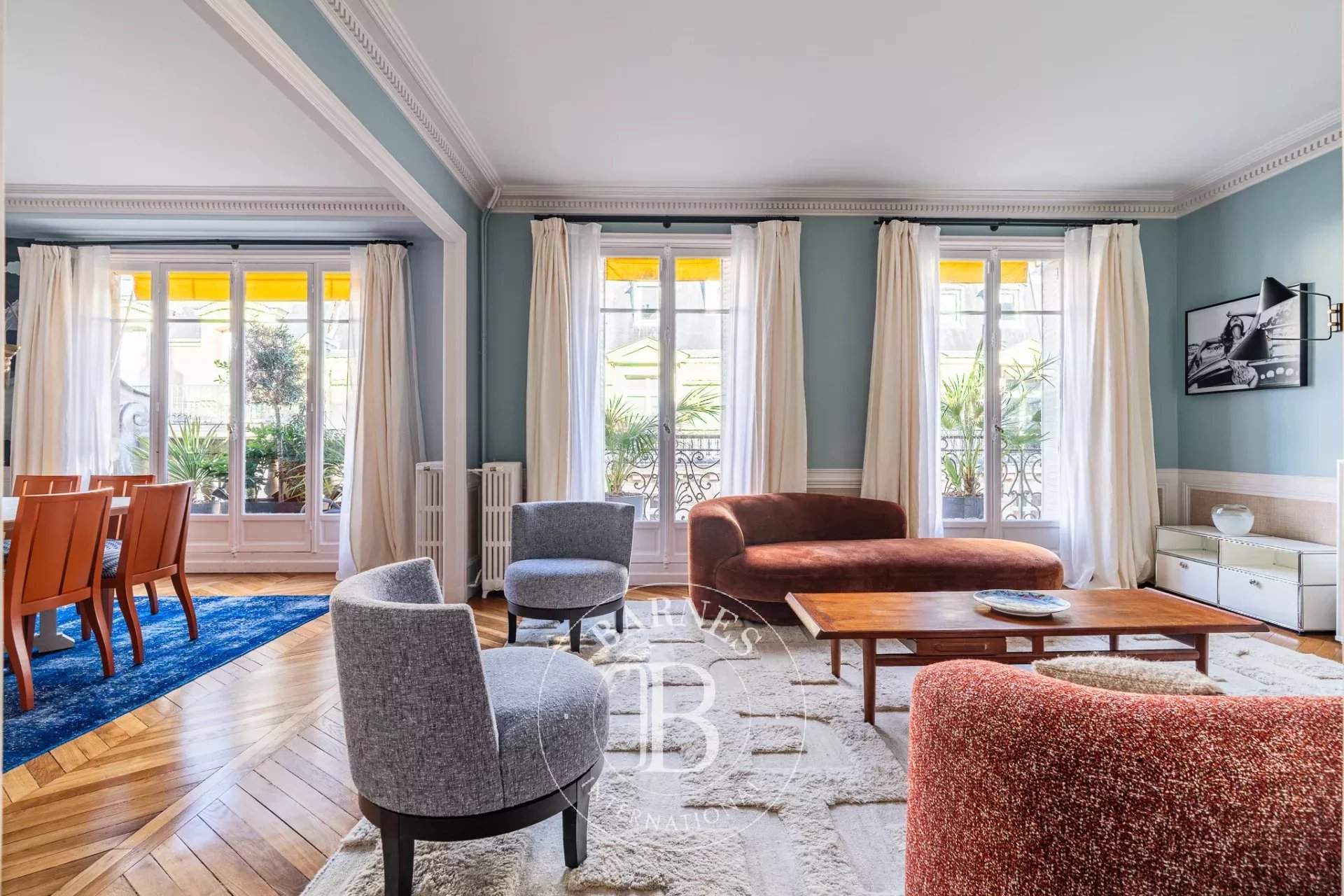 Paris  - Appartement 5 Pi&egrave;ces 2 Chambres - picture 2