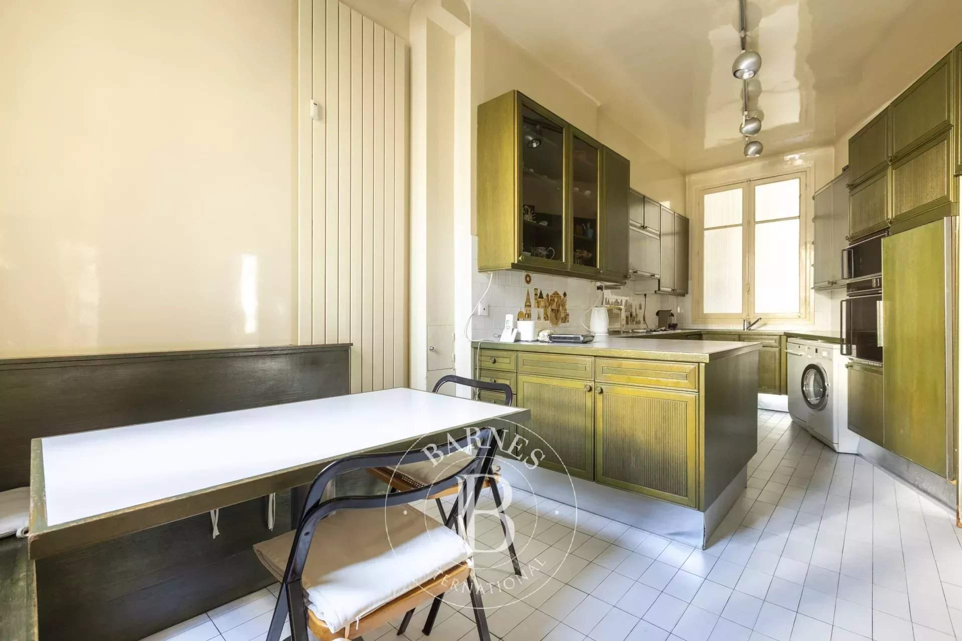 Paris  - Apartment 4 Bedrooms - picture 7
