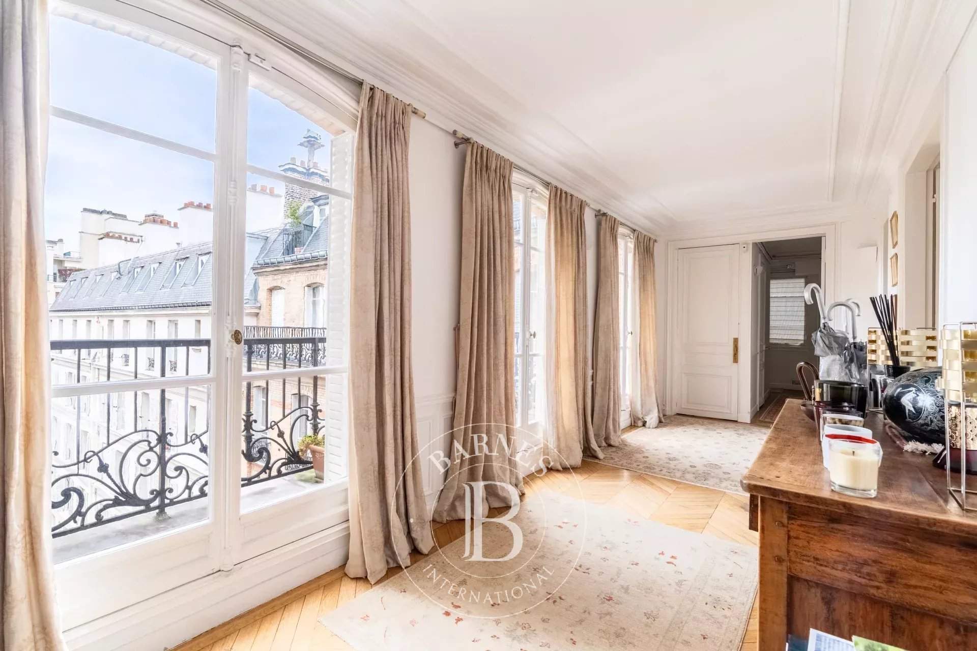 Paris  - Appartement 7 Pièces 5 Chambres - picture 12