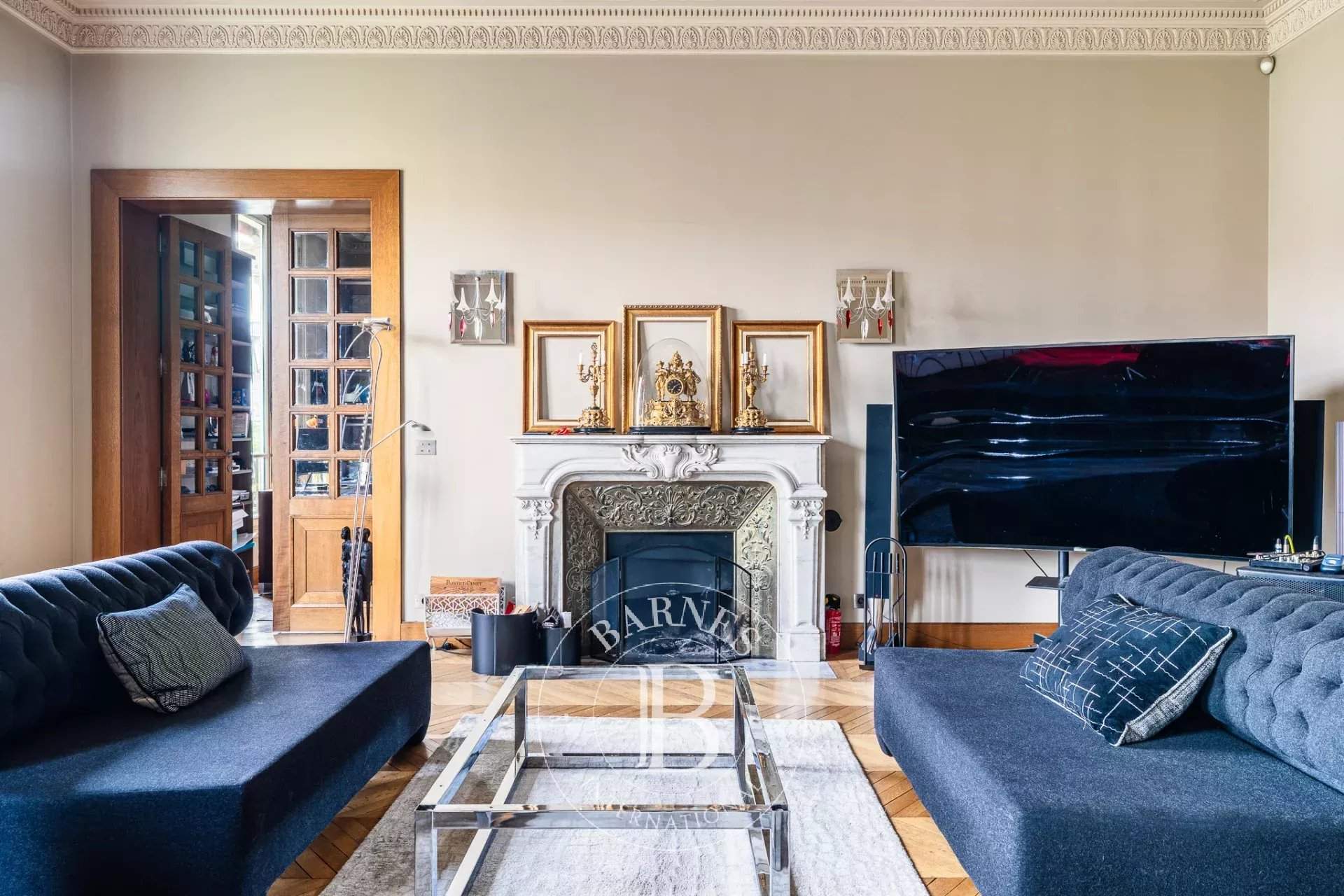 Paris  - Appartement 9 Pi&egrave;ces 4 Chambres - picture 2