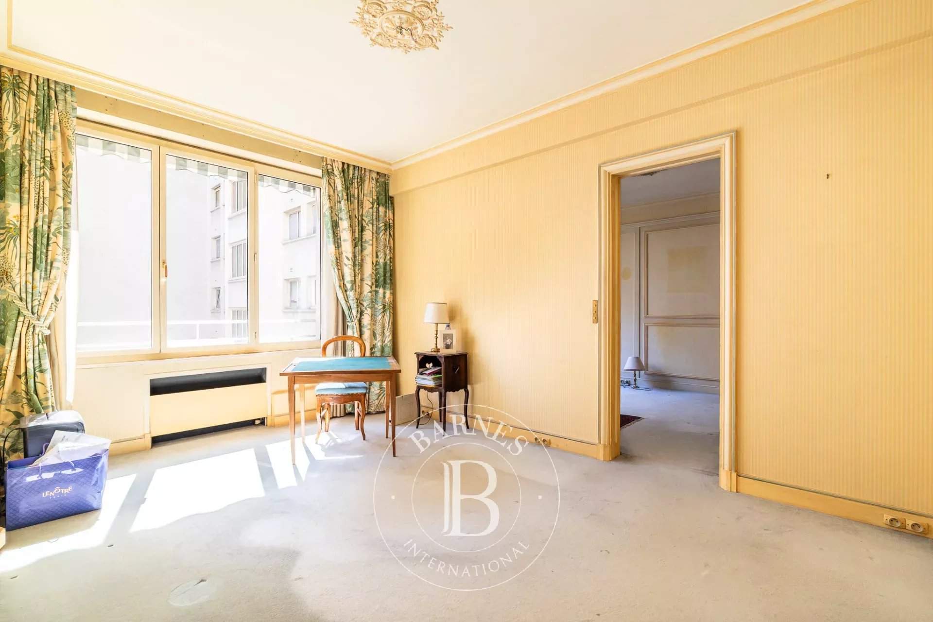 Paris  - Appartement 4 Pi&egrave;ces 3 Chambres - picture 7