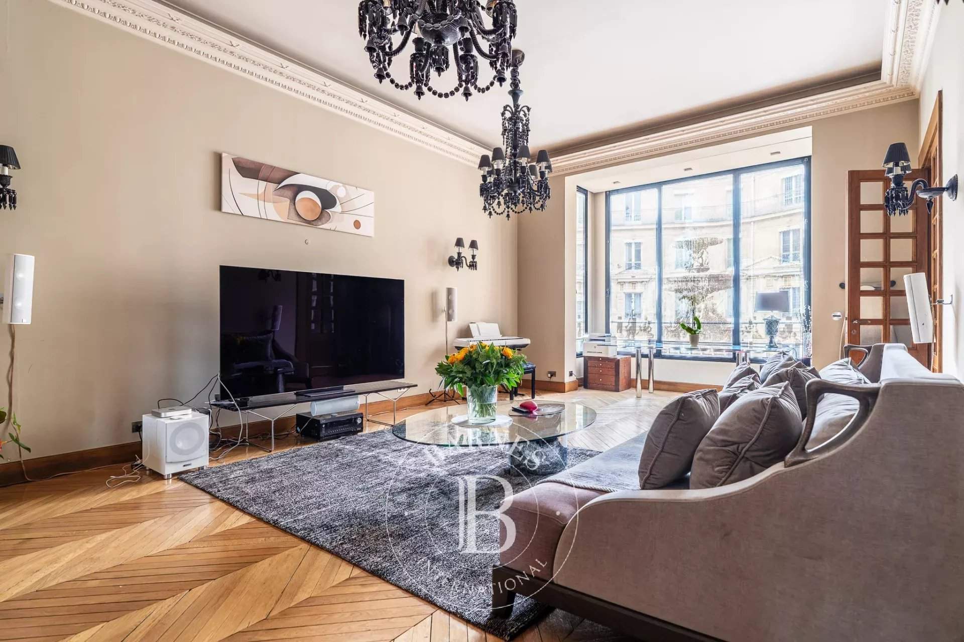 Paris  - Appartement 9 Pi&egrave;ces 4 Chambres - picture 10