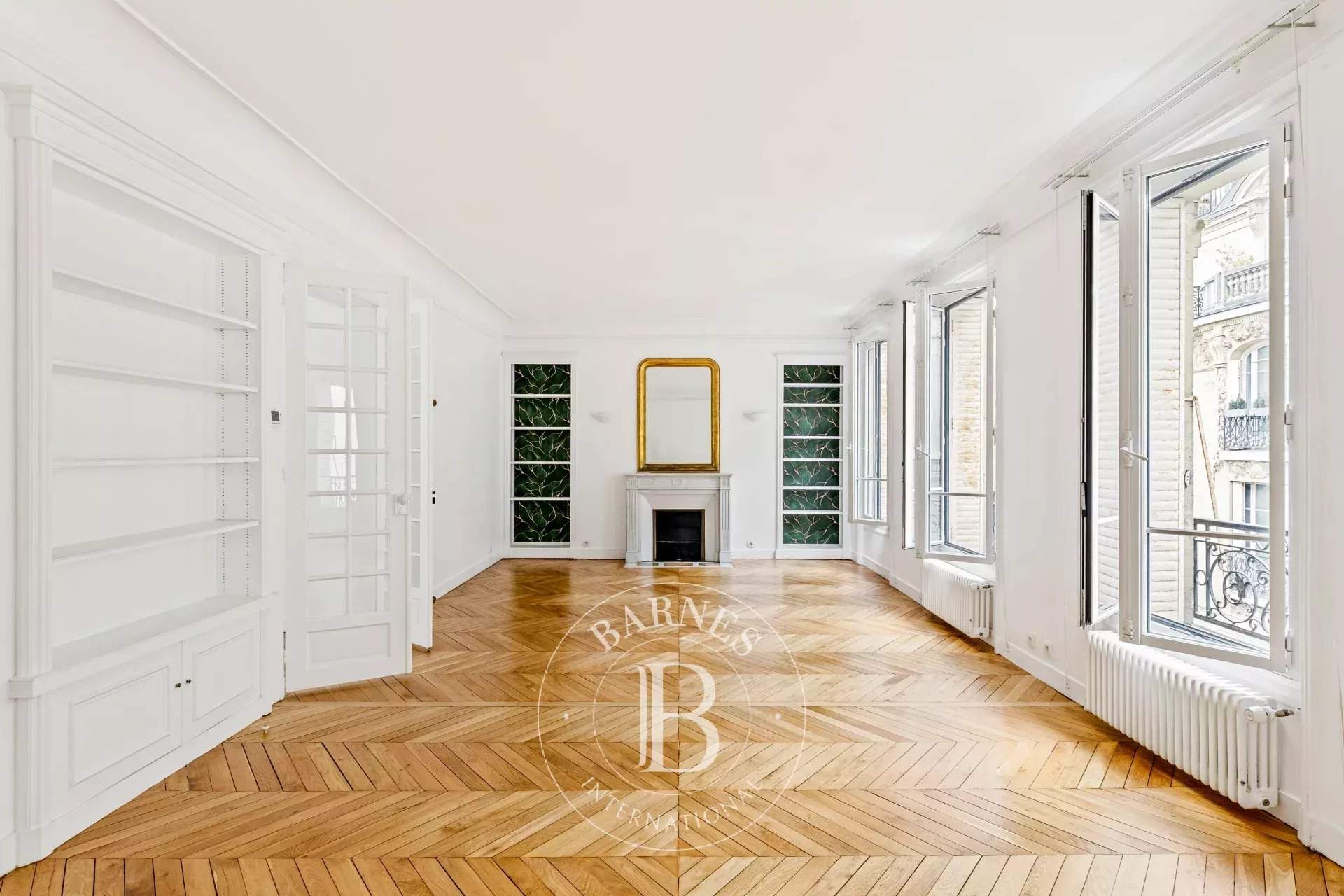 Paris  - Appartement 6 Pi&egrave;ces 4 Chambres - picture 2